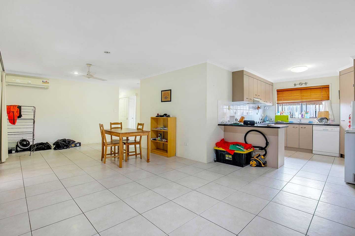 94 Wattle Street, Point Vernon, QLD 4655