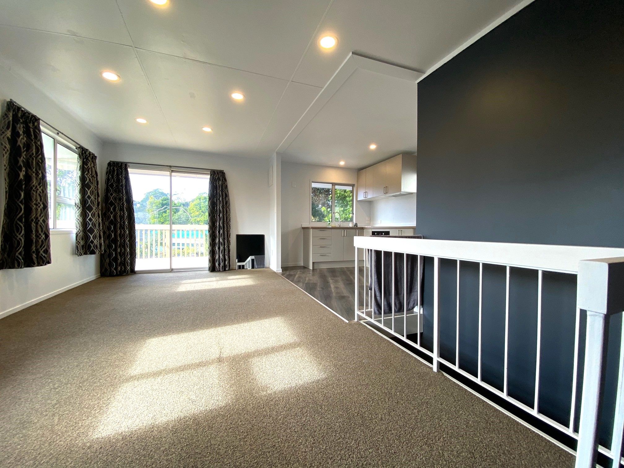 1/19 Cresta Avenue, Beach Haven, North Shore City