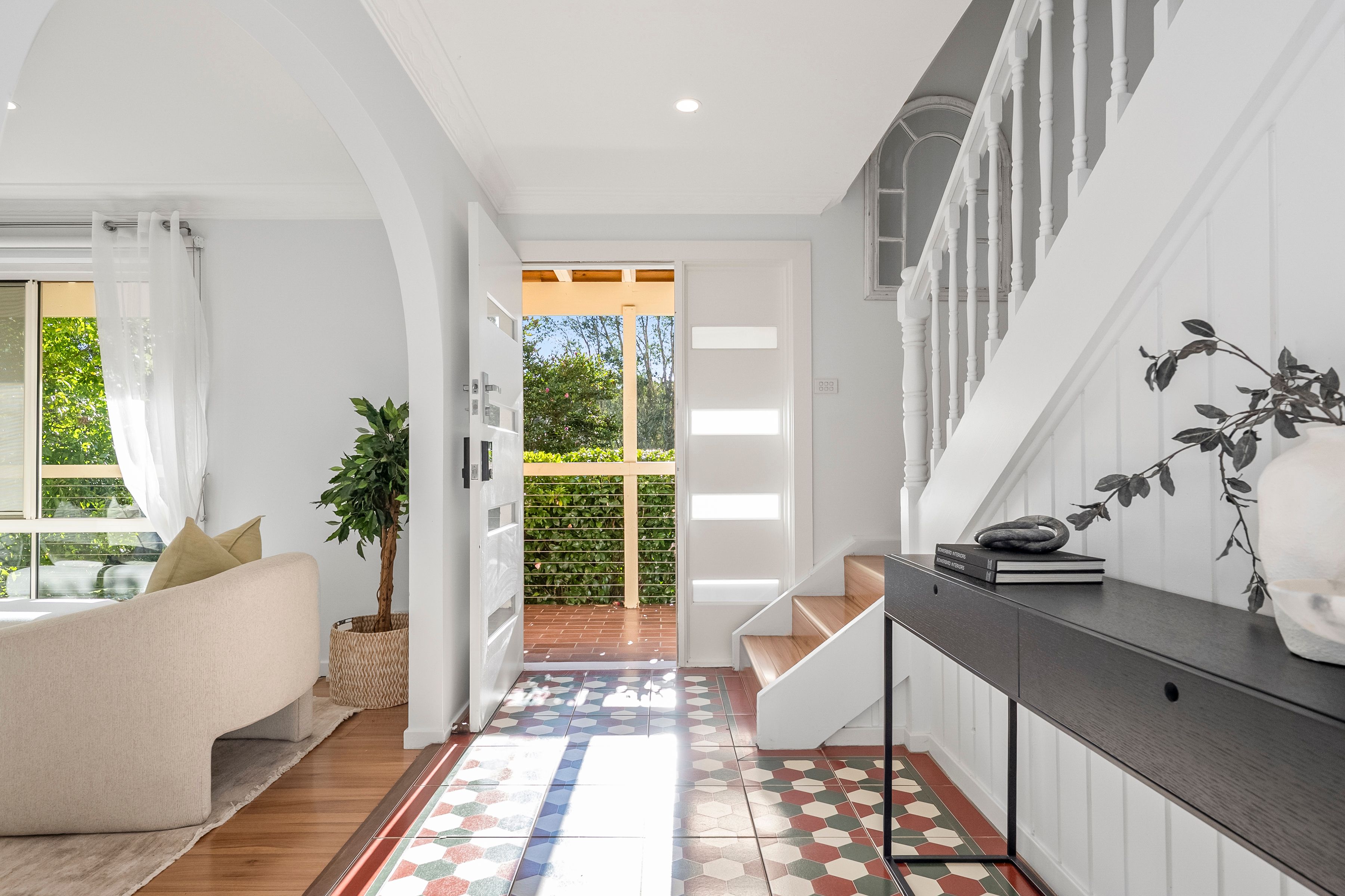 10 Caringal Place — photo 7 of 19