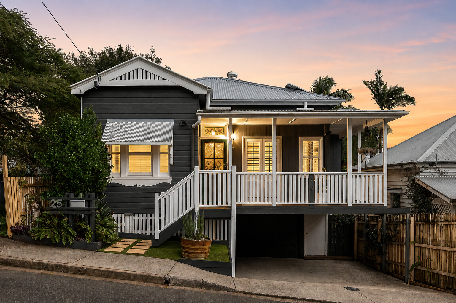 25 Kent Street, Red Hill, QLD 4059