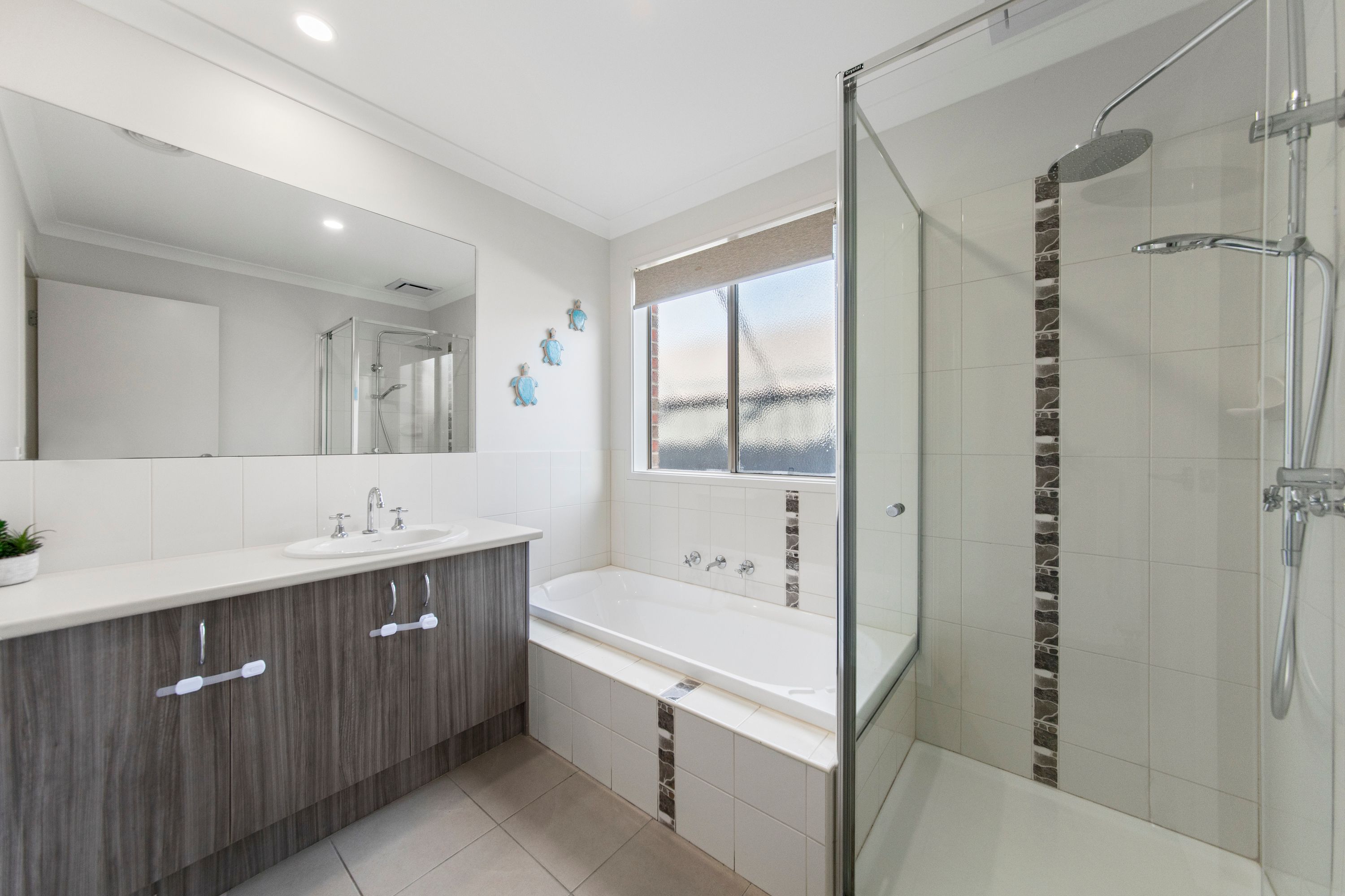 128 Windermere Boulevard — photo 19 of 27