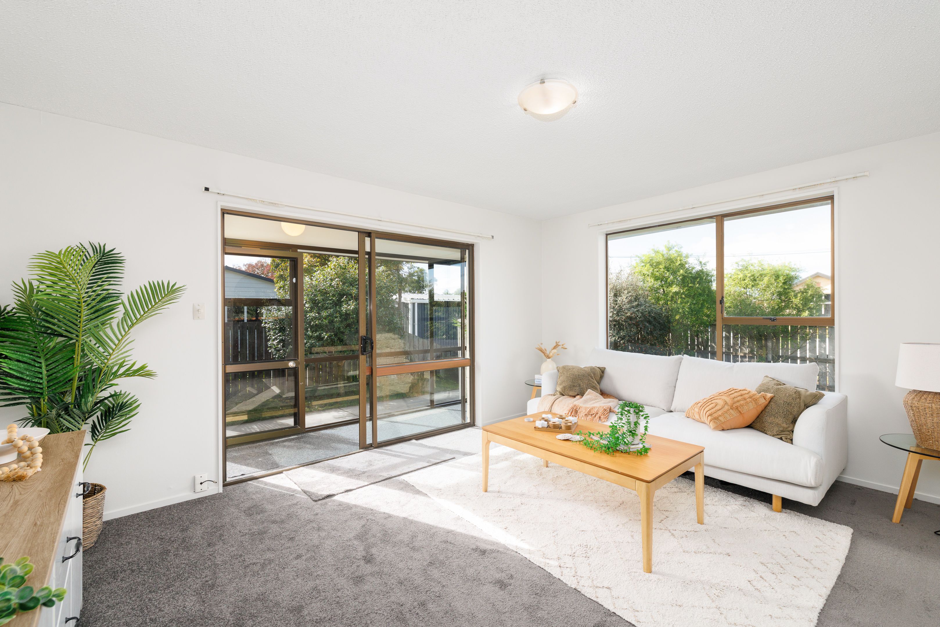 1/60 Inwoods Road, Parklands, Christchurch City