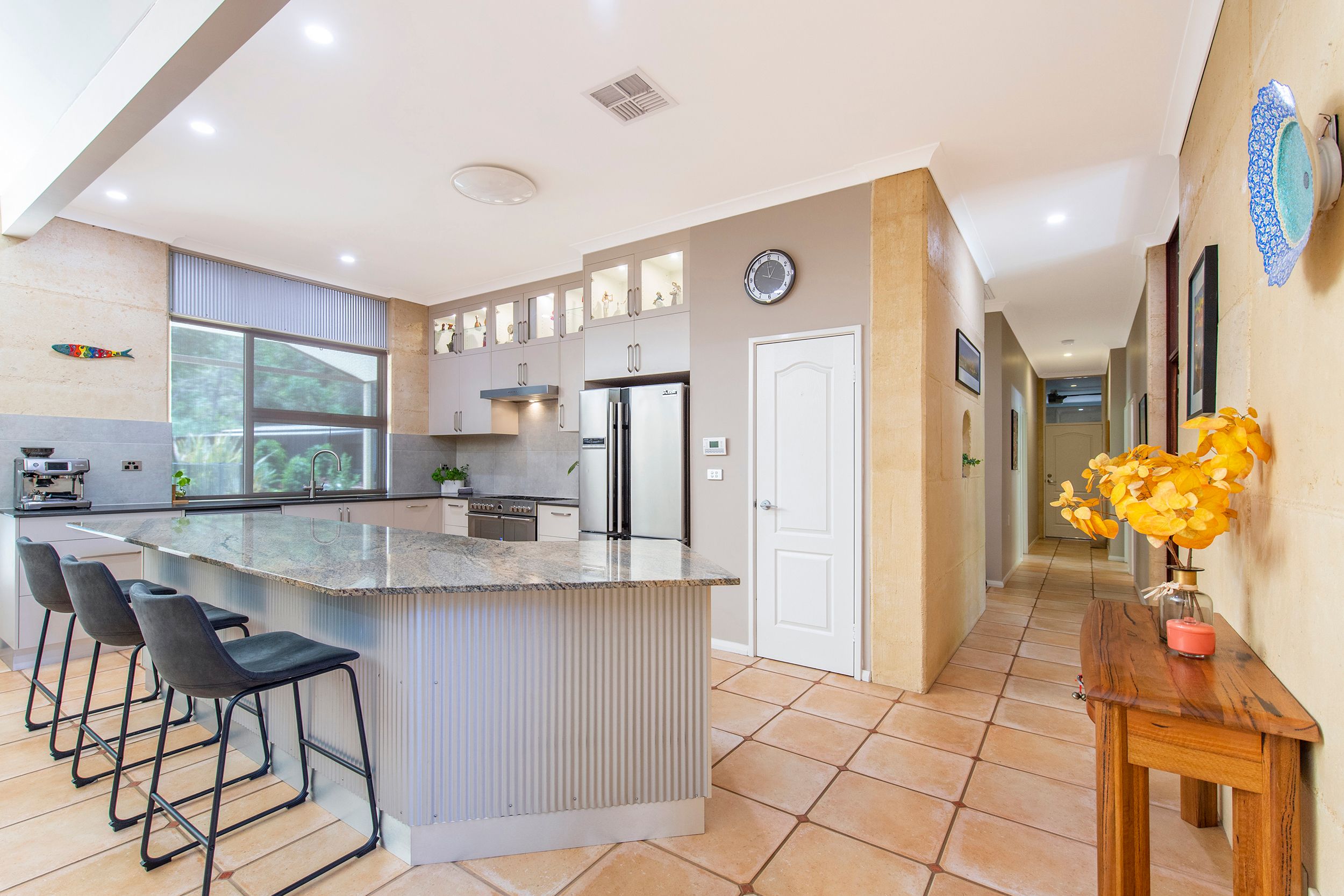 14 Manor Approach, Baldivis, WA 6171