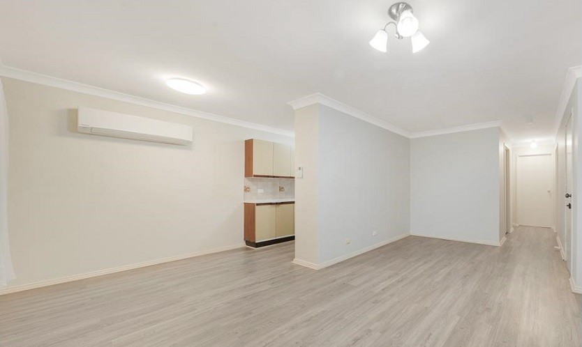 4/212-222 Harrow Road, Glenfield, NSW 2167