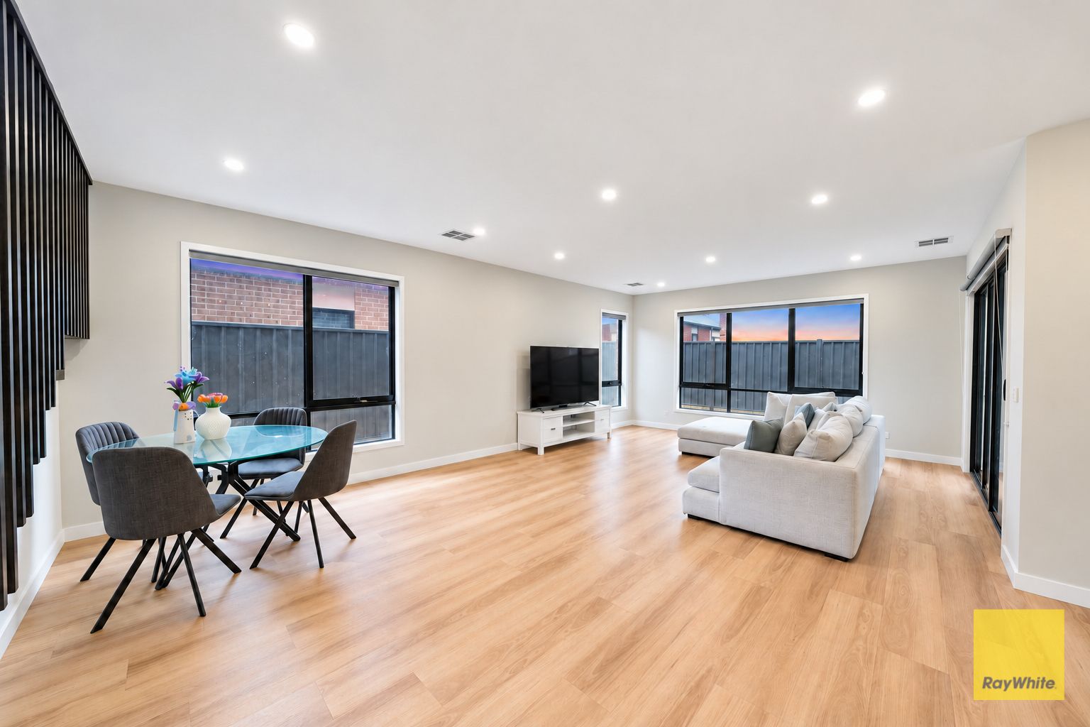 14 Balbi Road — photo 4 of 18