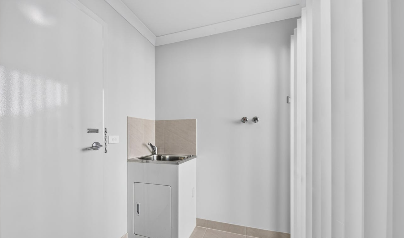 7 Nassella Close — photo 12 of 13