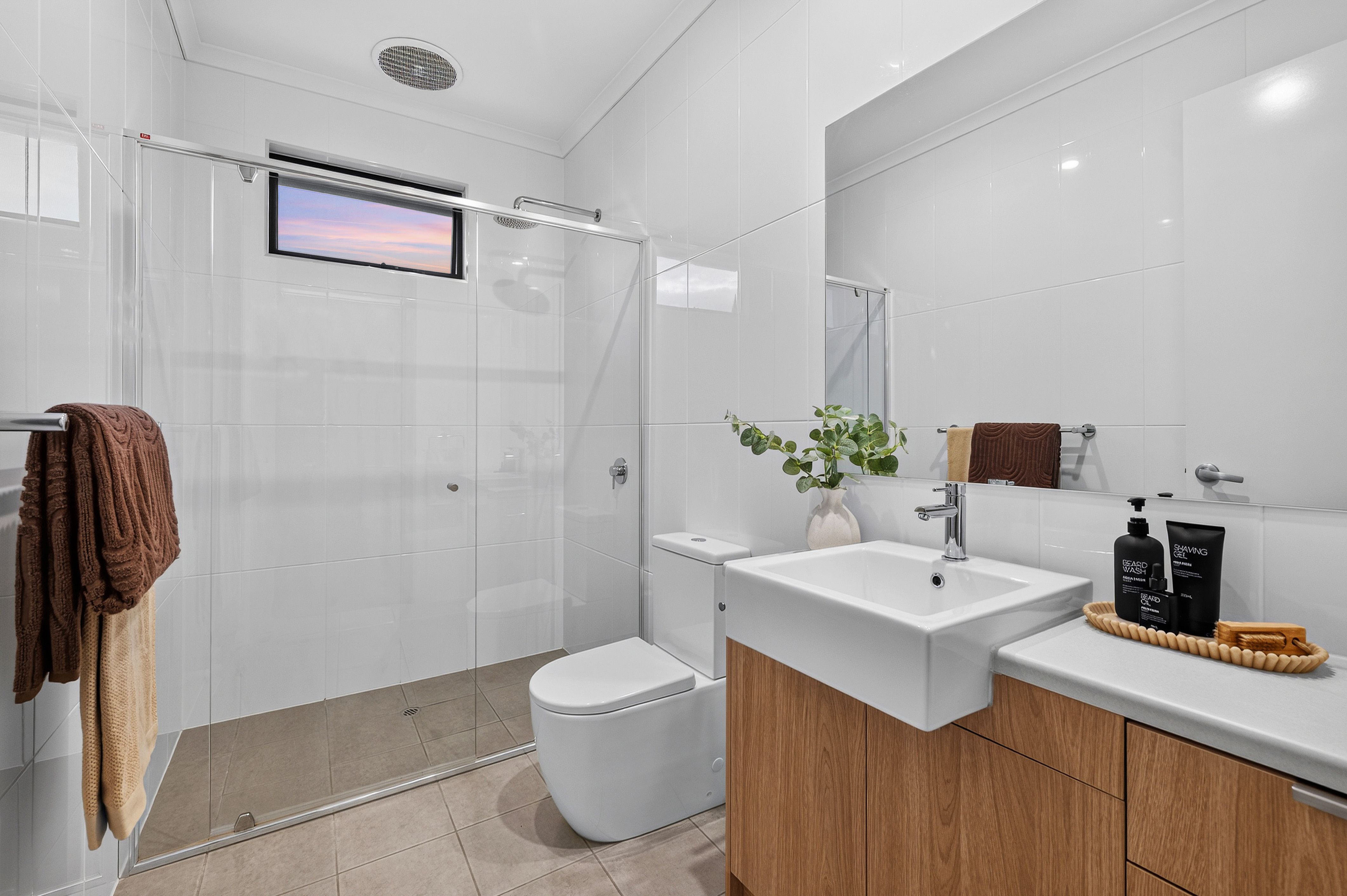 16 Peterson Avenue — photo 17 of 20