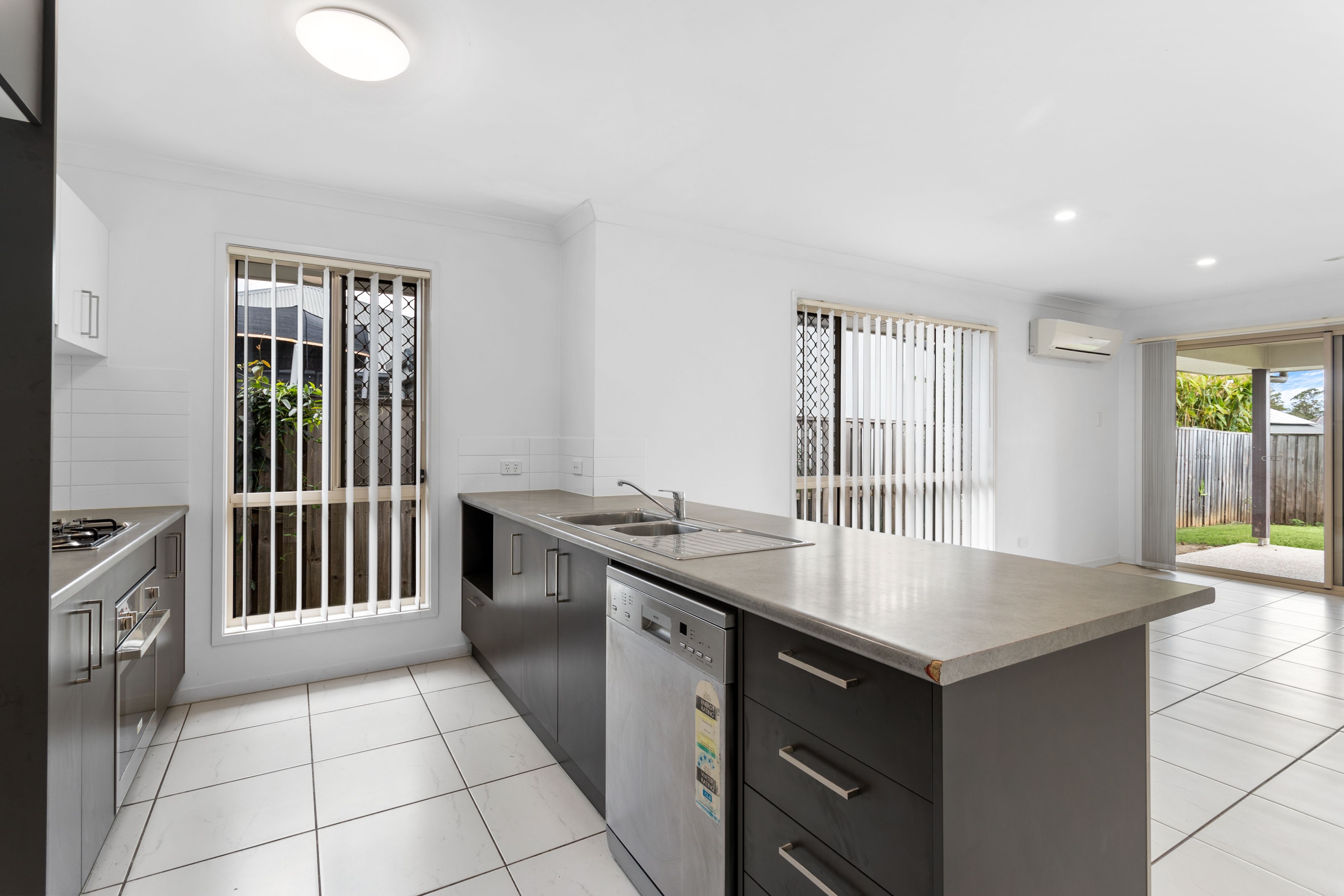 4 Pauls Road, Upper Caboolture, QLD 4510