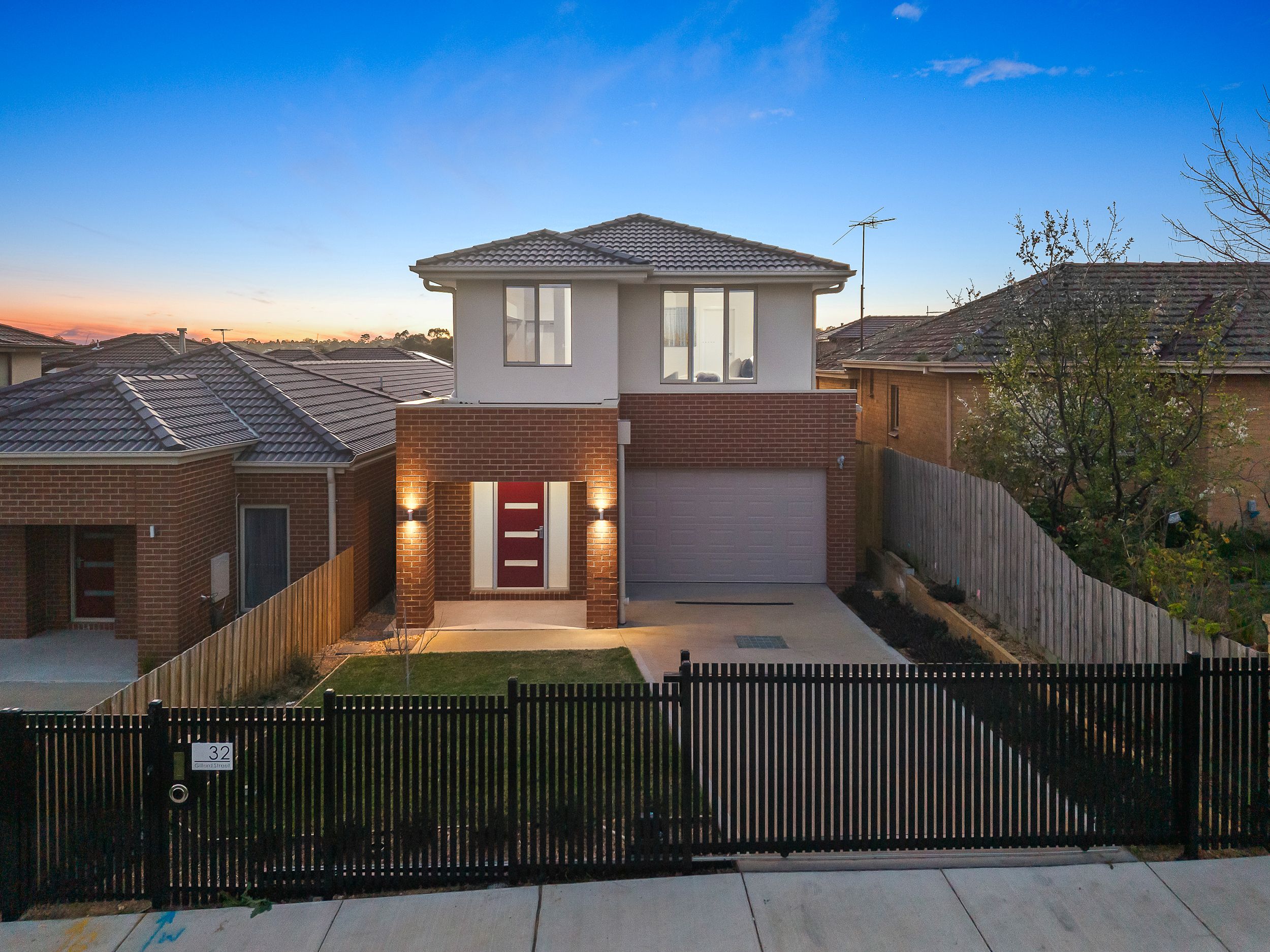 32 Gillard Street, Burwood, VIC 3125