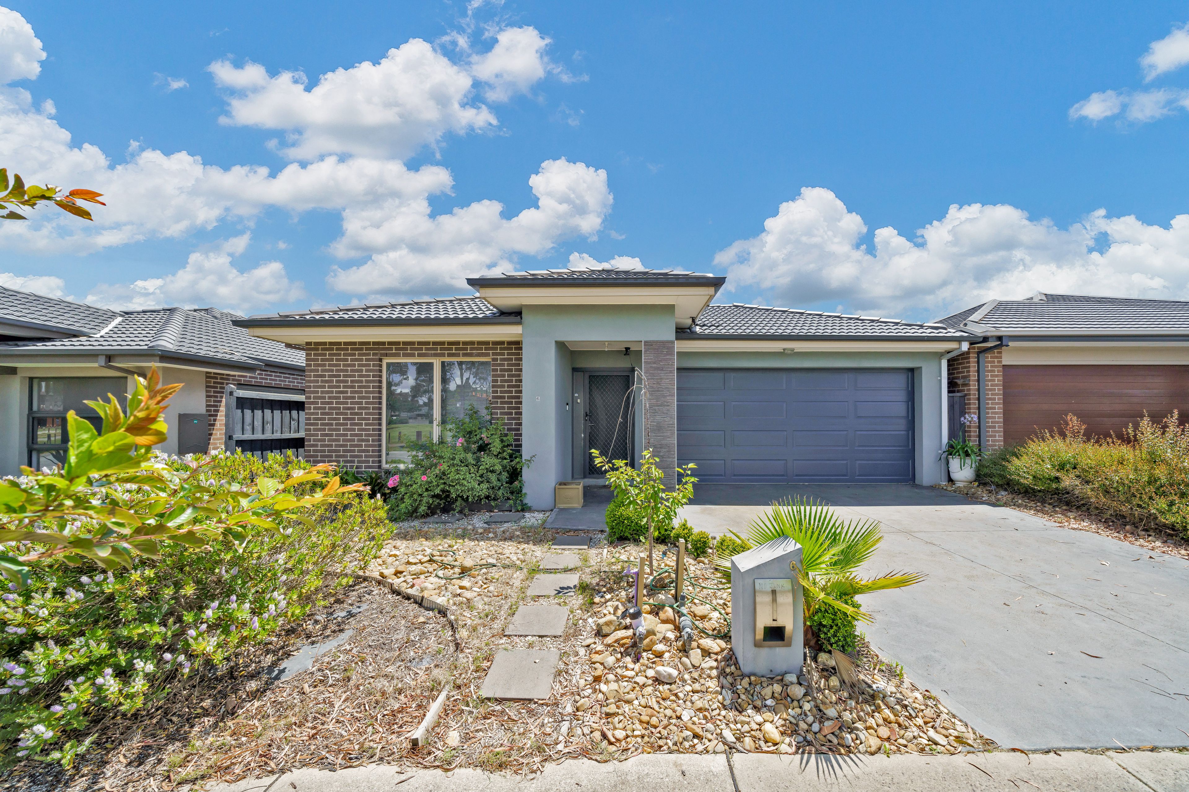 6 Harvard Street, Cranbourne West, VIC 3977