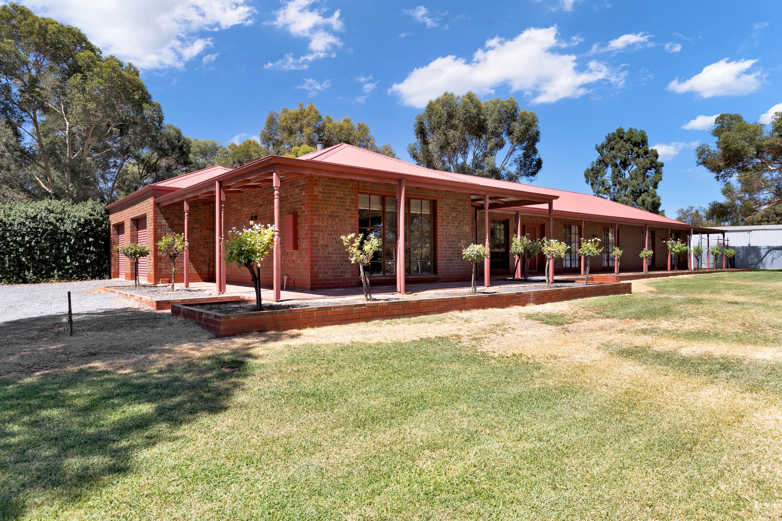 998 Cowra Avenue, Irymple, VIC 3498