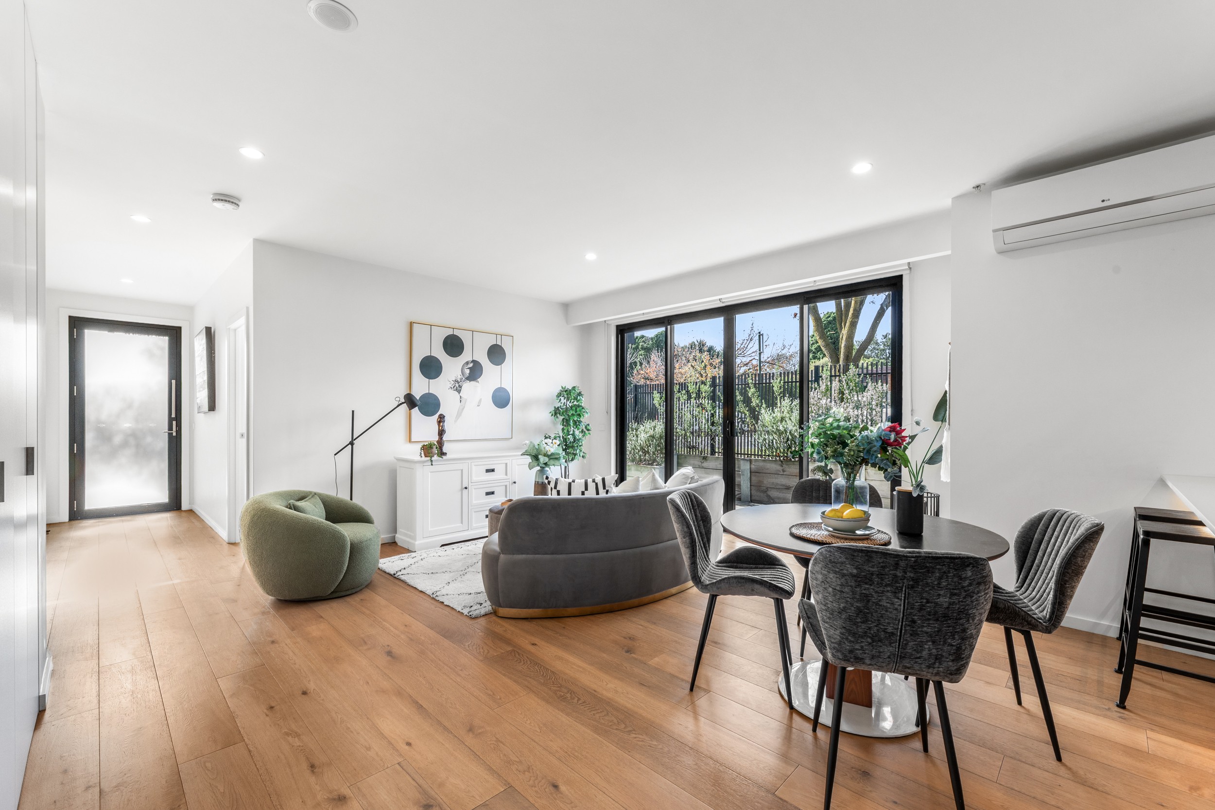 Burwood, VIC 3125