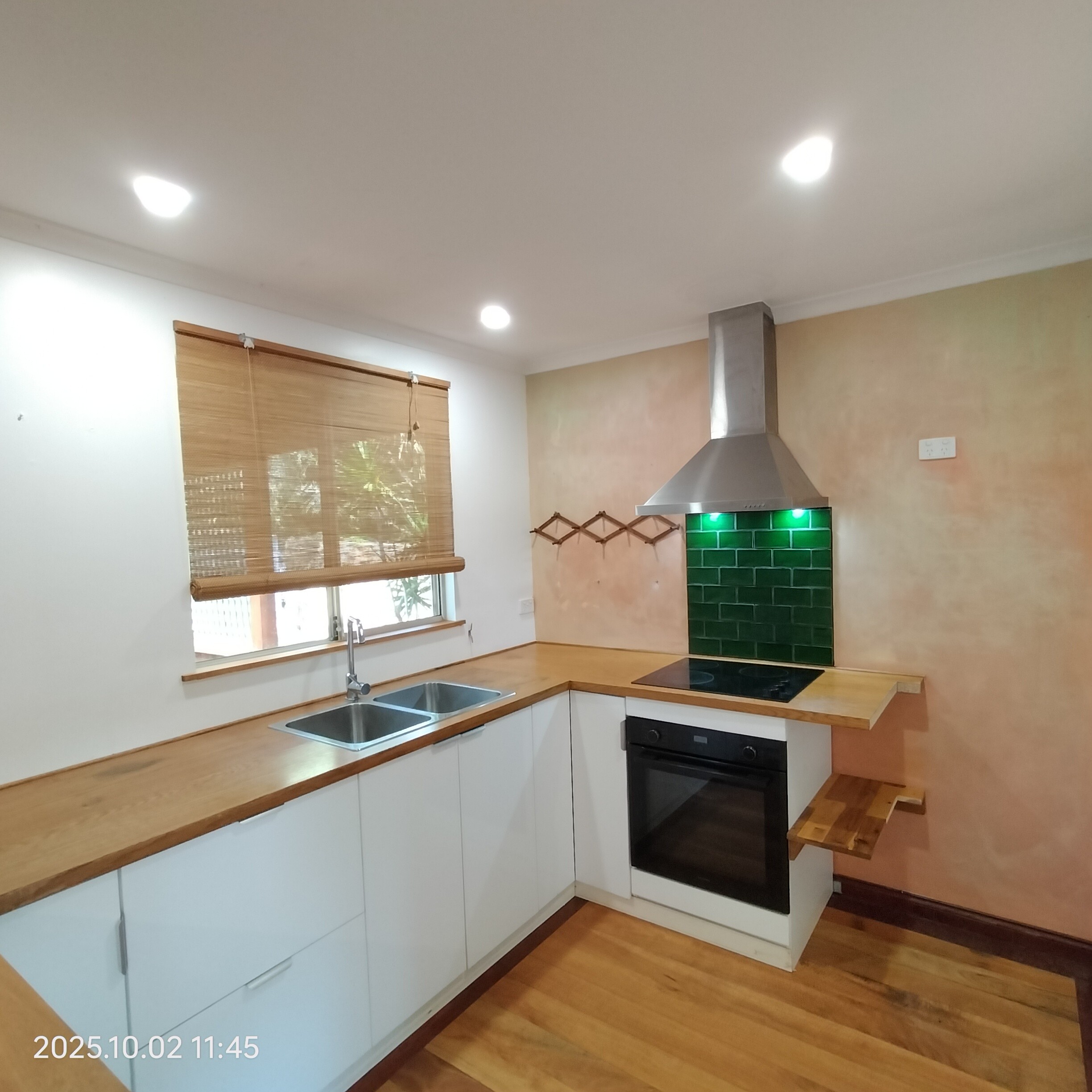 68 Minsterly Road, Ocean Beach, WA 6333