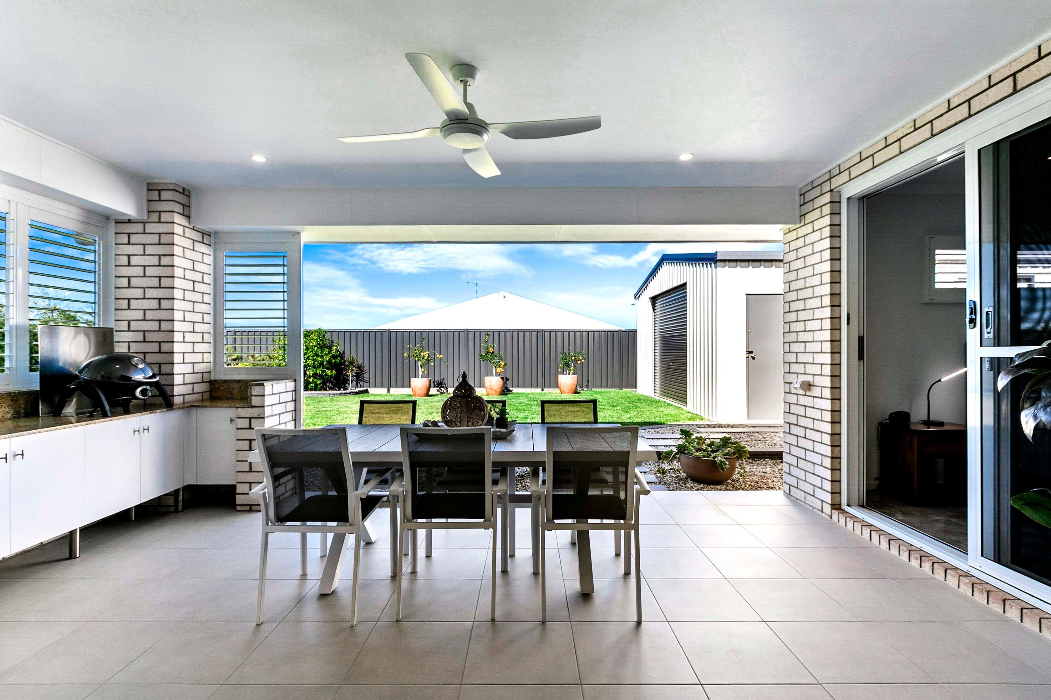 4 Caraway Court, Nikenbah, QLD 4655