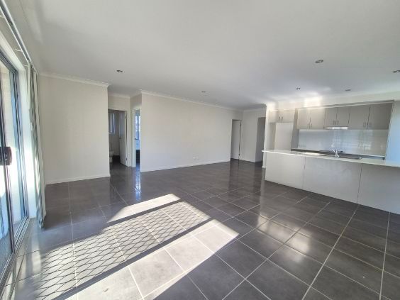 3 Endeavour Street, Brassall, QLD 4305
