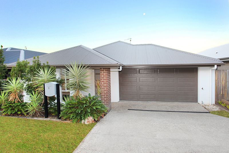 7 Woodswallow Crescent, Bli Bli, QLD 4560