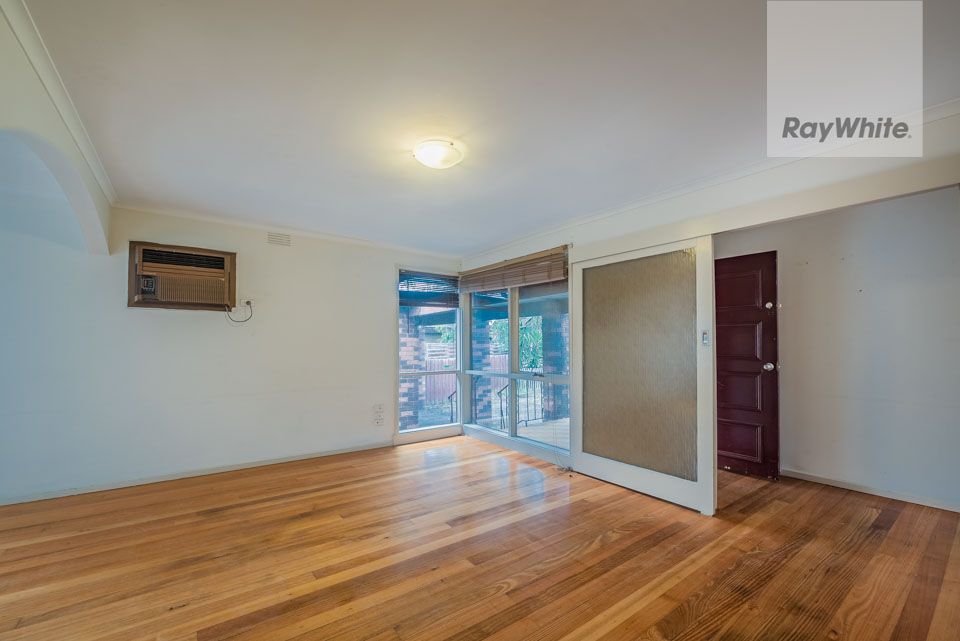 12 Landbury Road, Bundoora, VIC 3083
