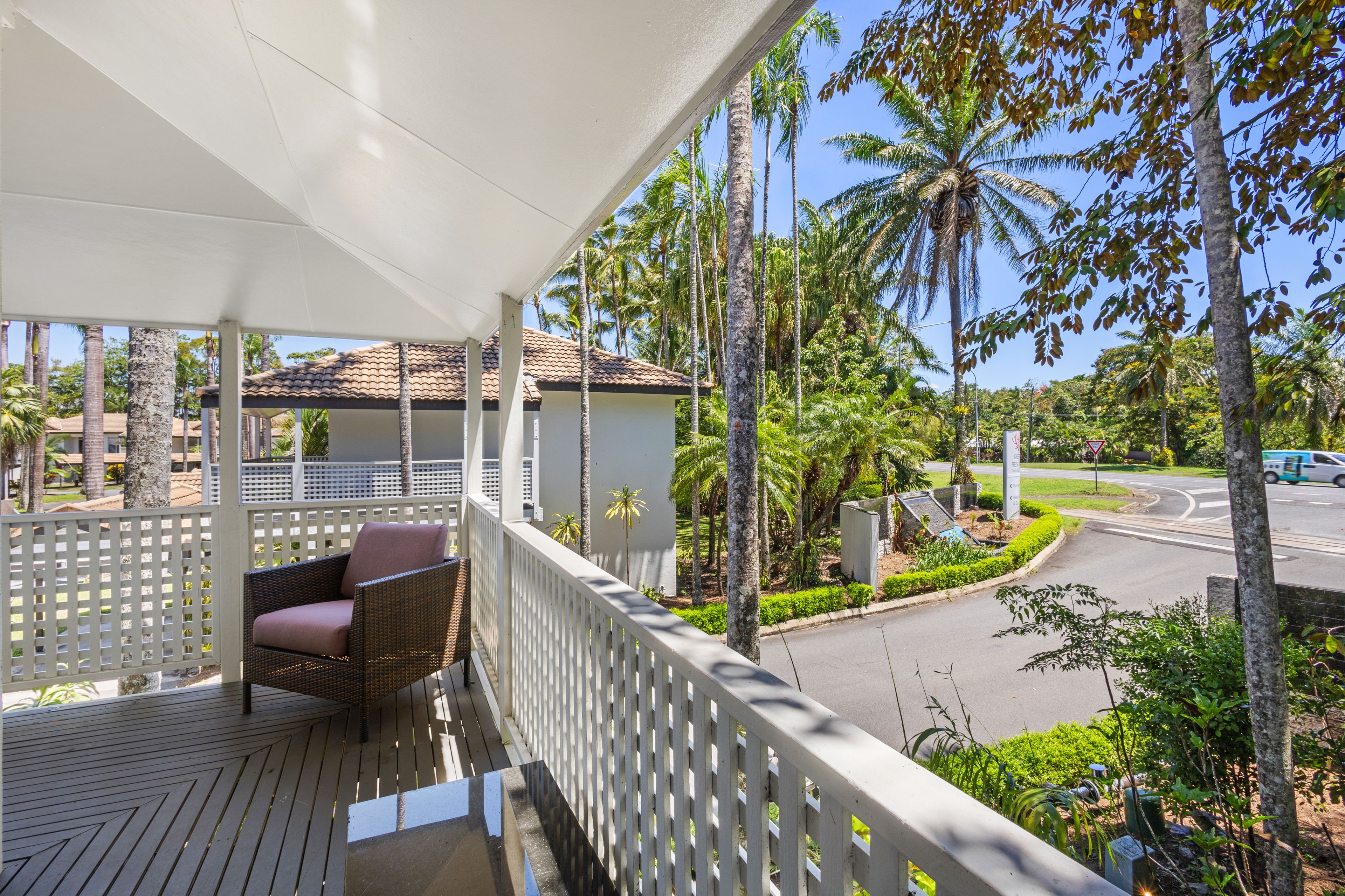 1/121-137 Port Douglas Road — photo 20 of 28