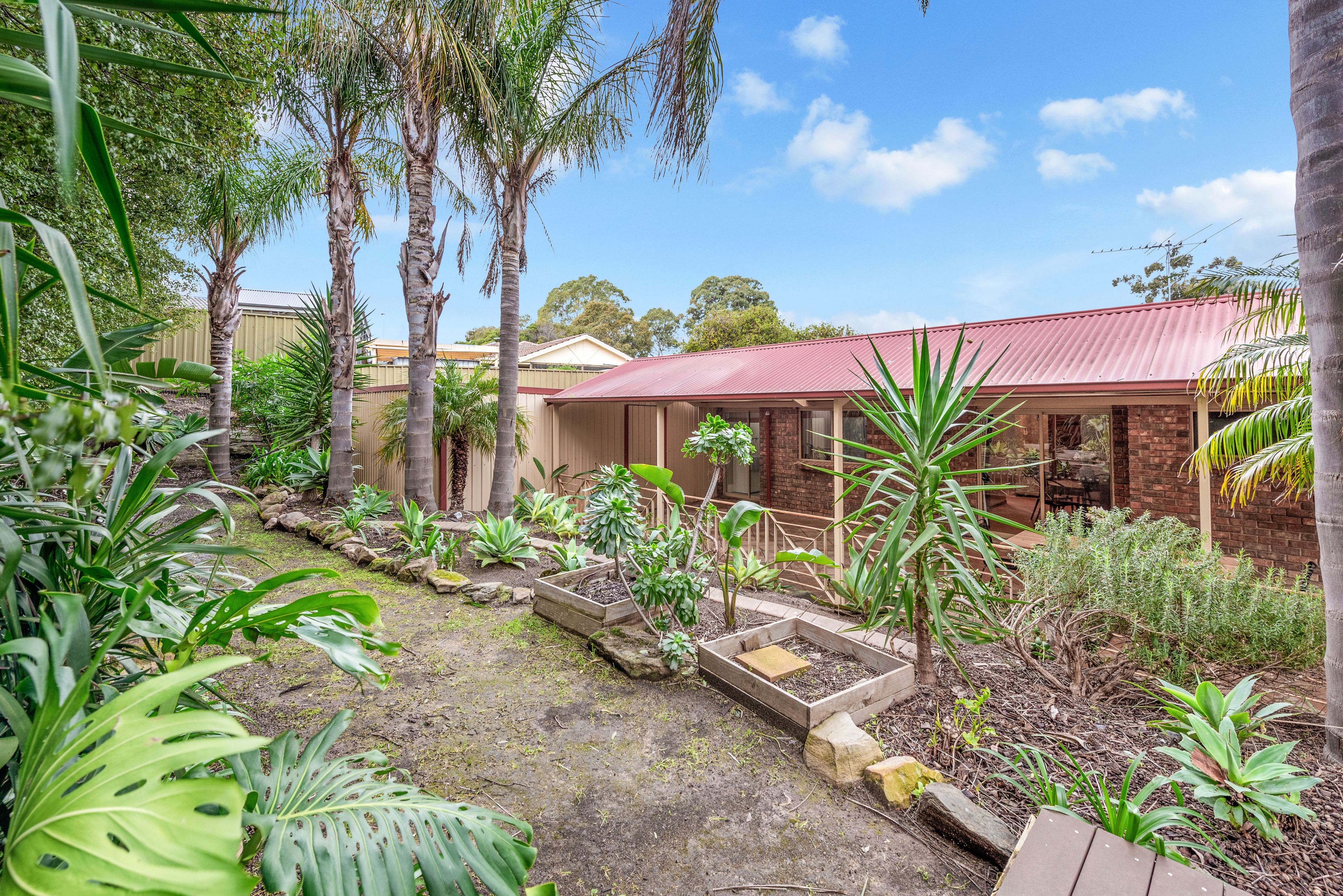 50 Sherebrooke Boulevard — photo 21 of 23