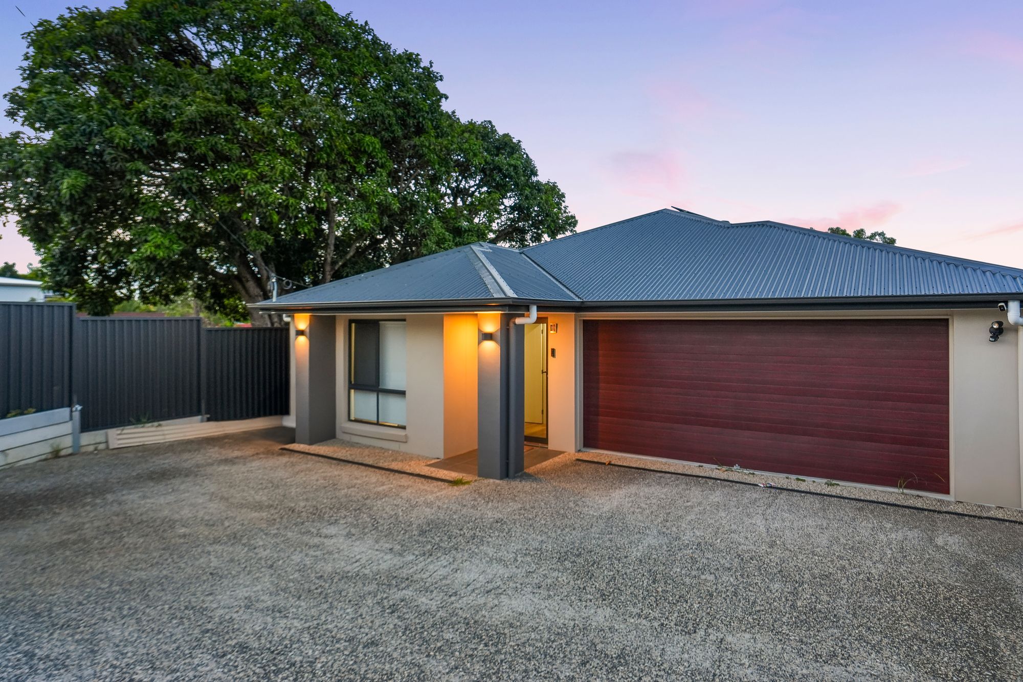 50 Miles Platting Road, Eight Mile Plains, QLD 4113