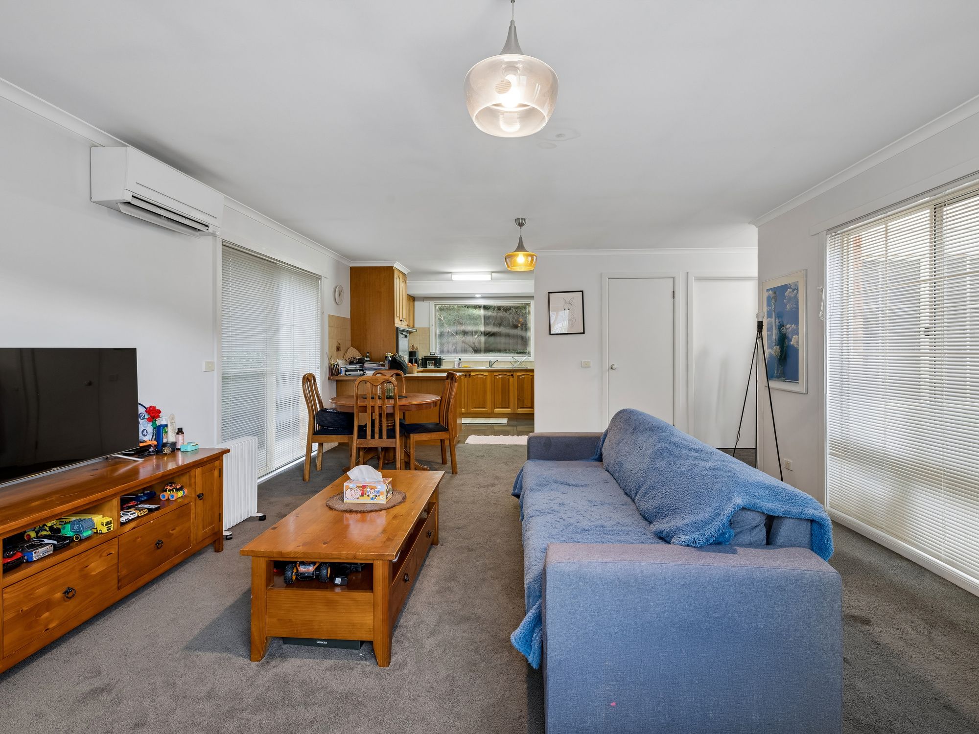 2/221 Graham Street — photo 5 of 14