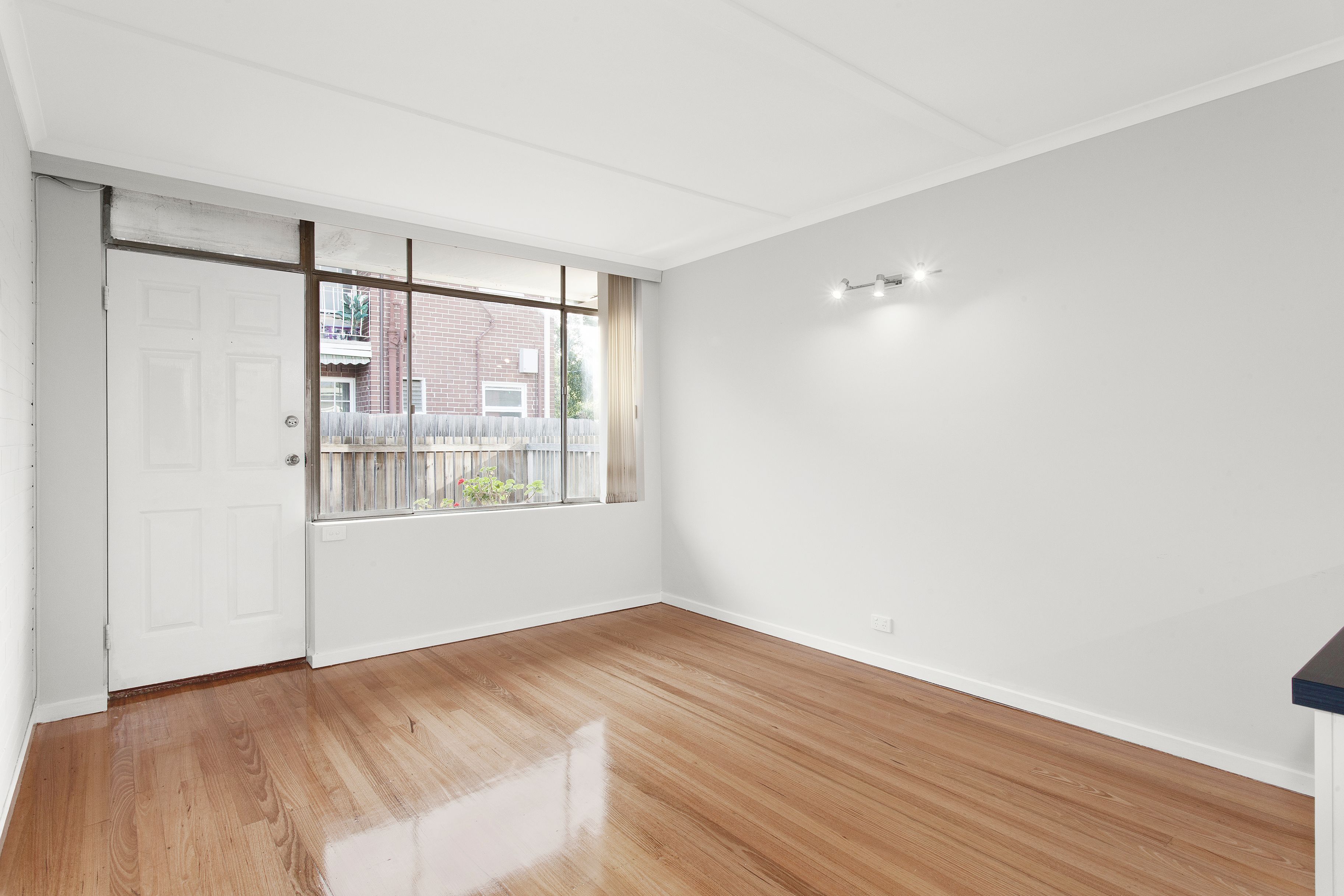 2/9 Sydney Street, Murrumbeena, VIC 3163