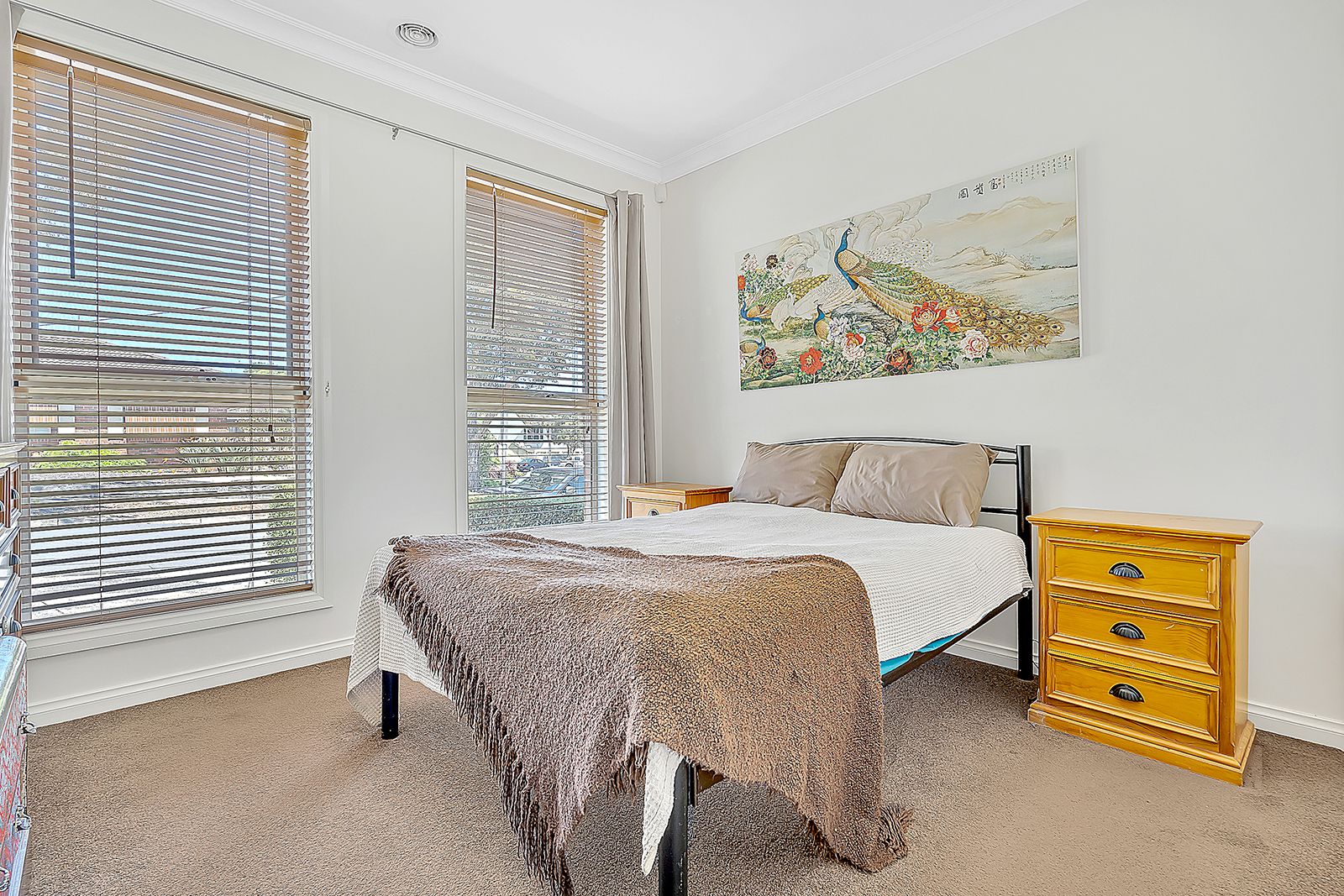2/9 Harricks Crescent, Attwood, VIC 3049
