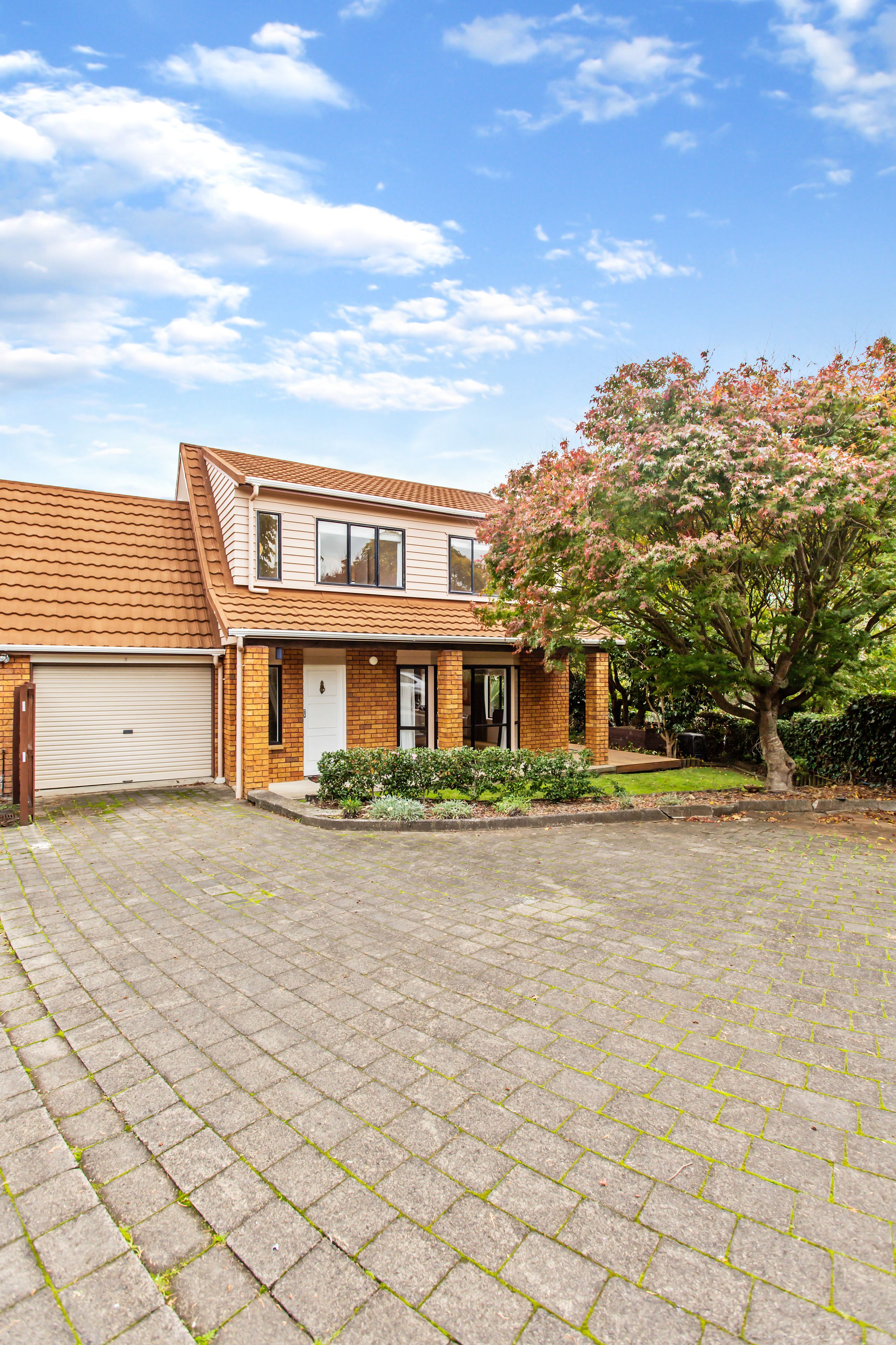 2/63 Kurnell Drive, Botany Downs, Manukau City