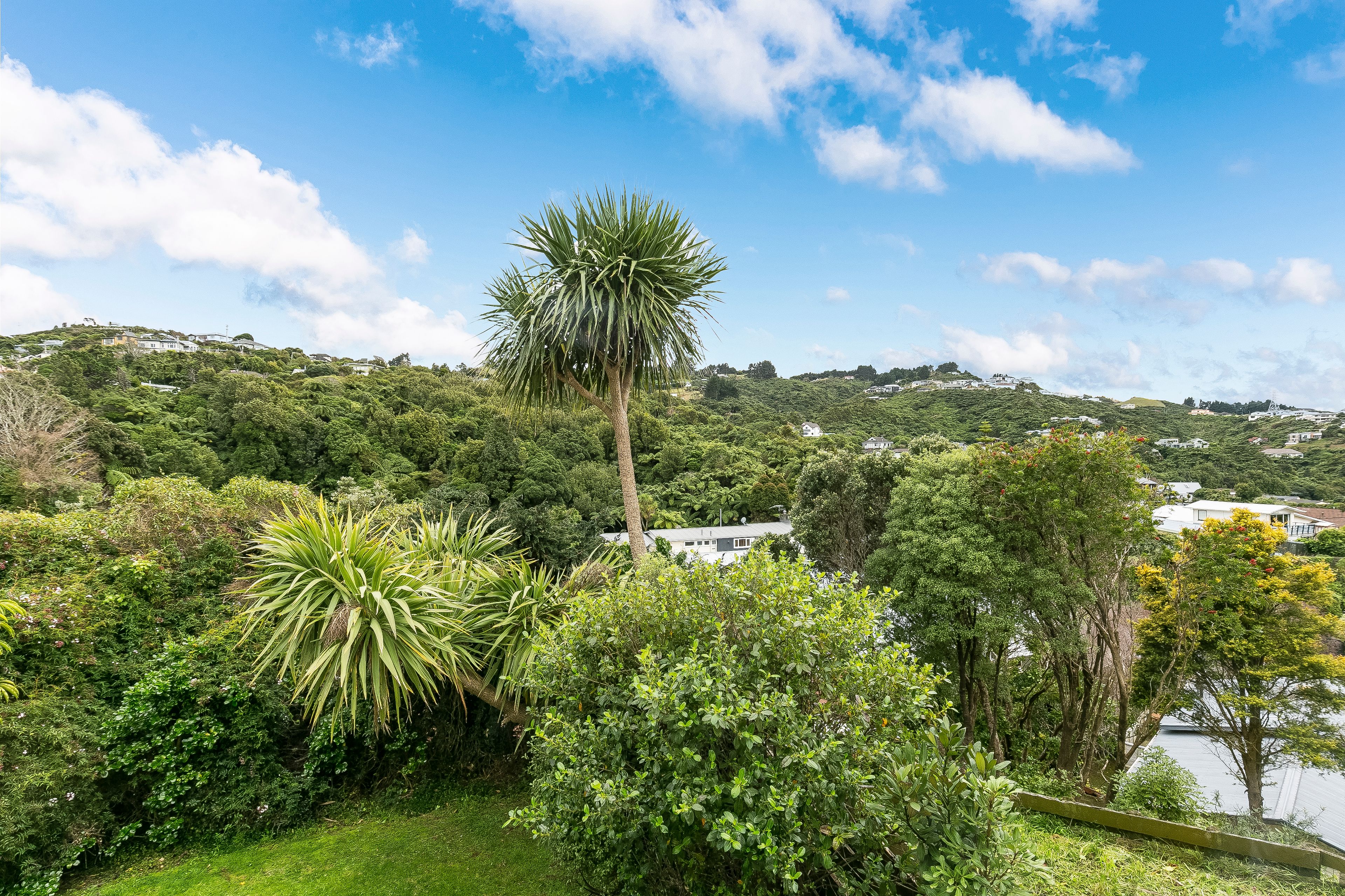 100A Normandale Road, Normandale, Lower Hutt City