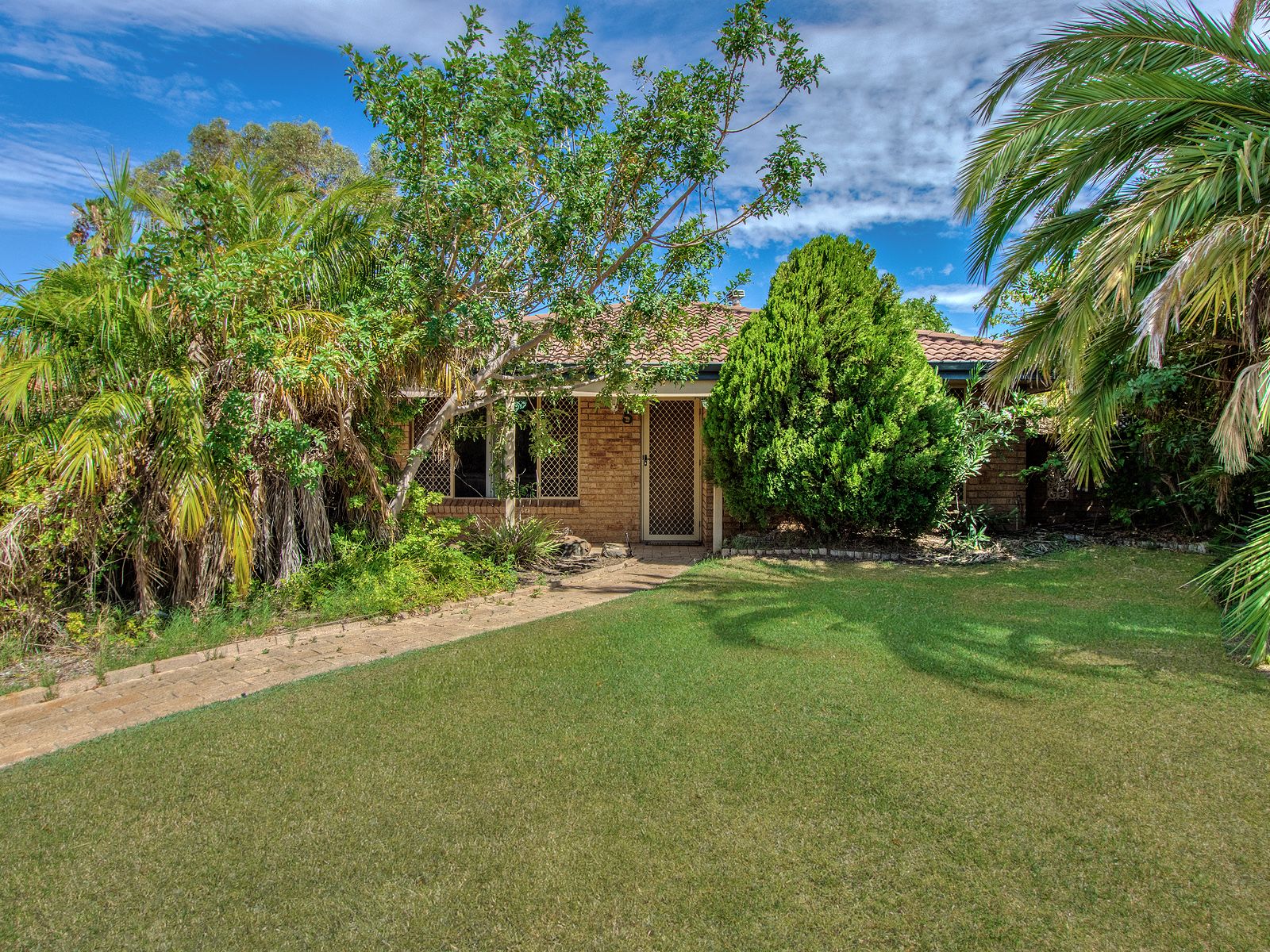 5 Lifu Court, Cooloongup, WA 6168