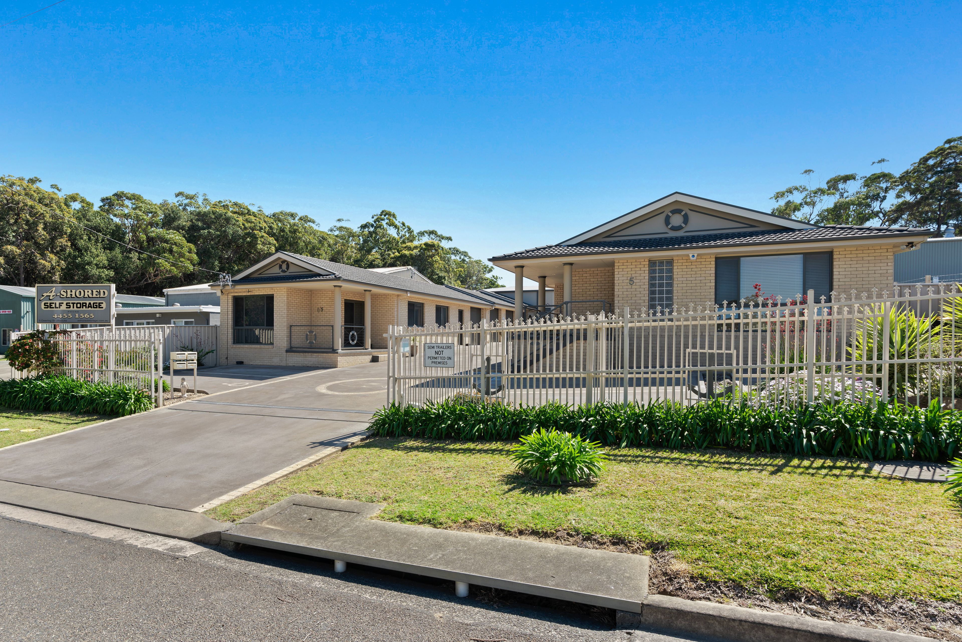 5 Deering Street, Ulladulla, NSW 2539 Industrial/Warehouse for Sale