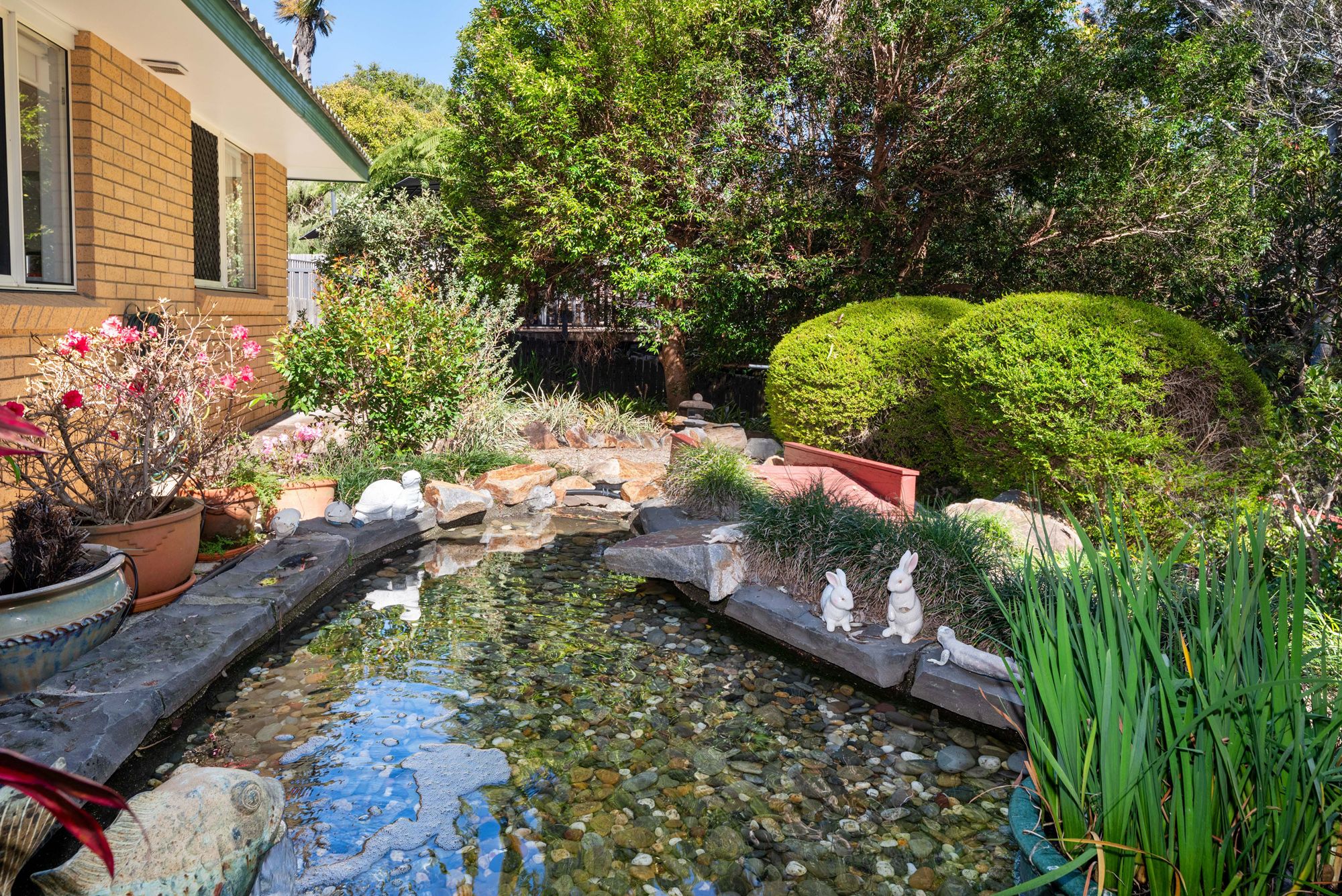 16 Goldie Street — photo 13 of 22