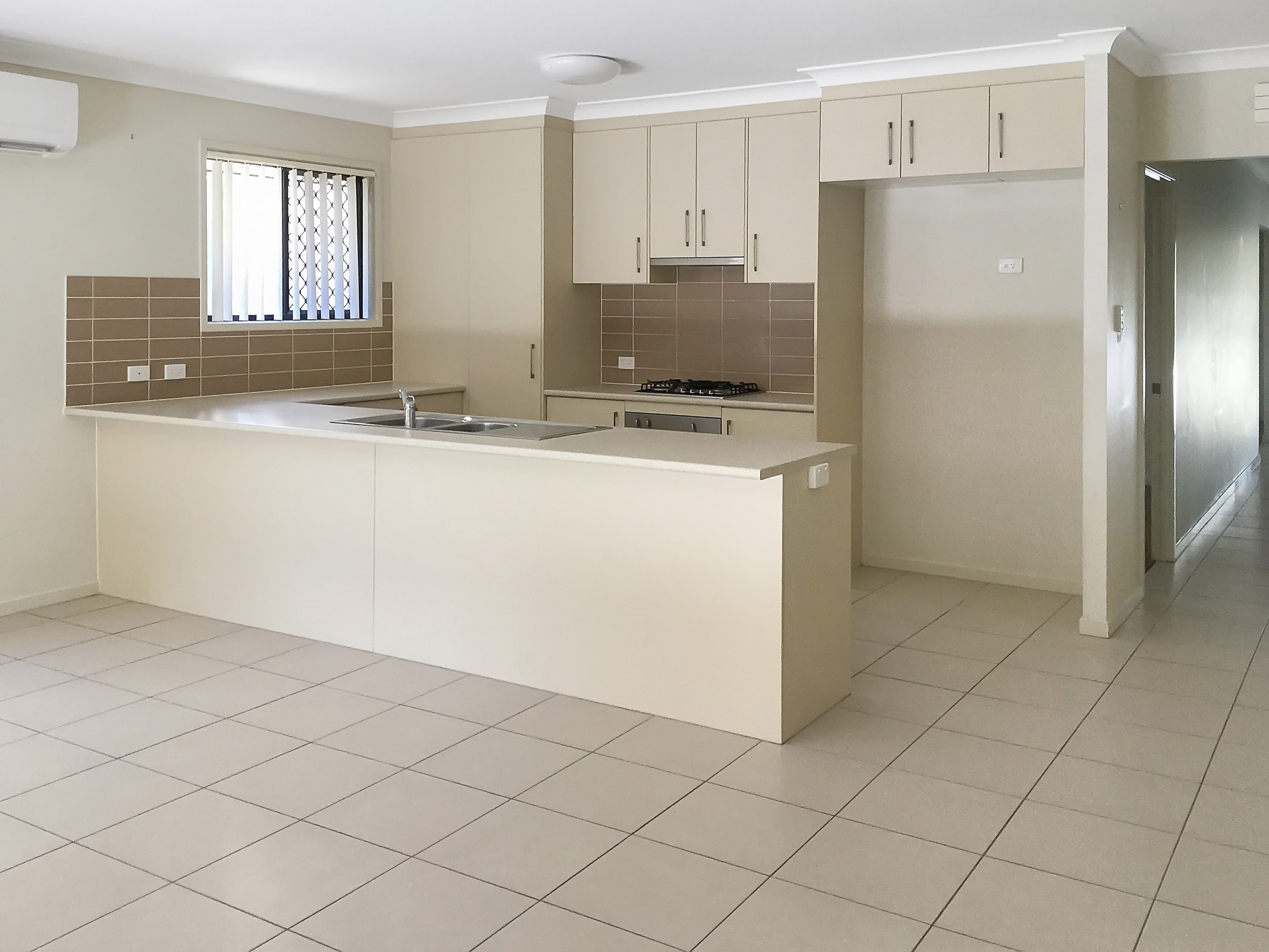 Augustine Heights, QLD 4300