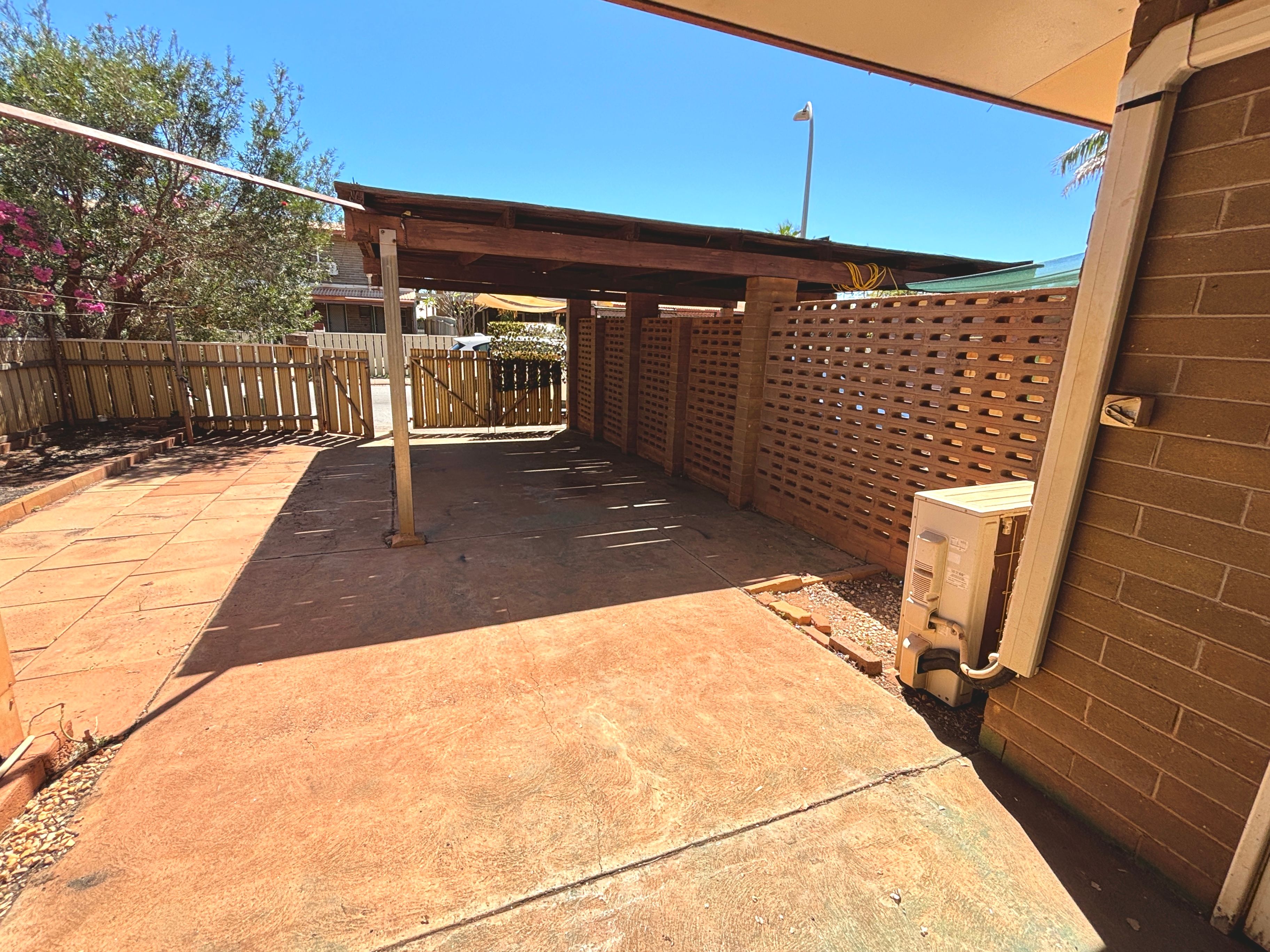 22 John Way — photo 3 of 16