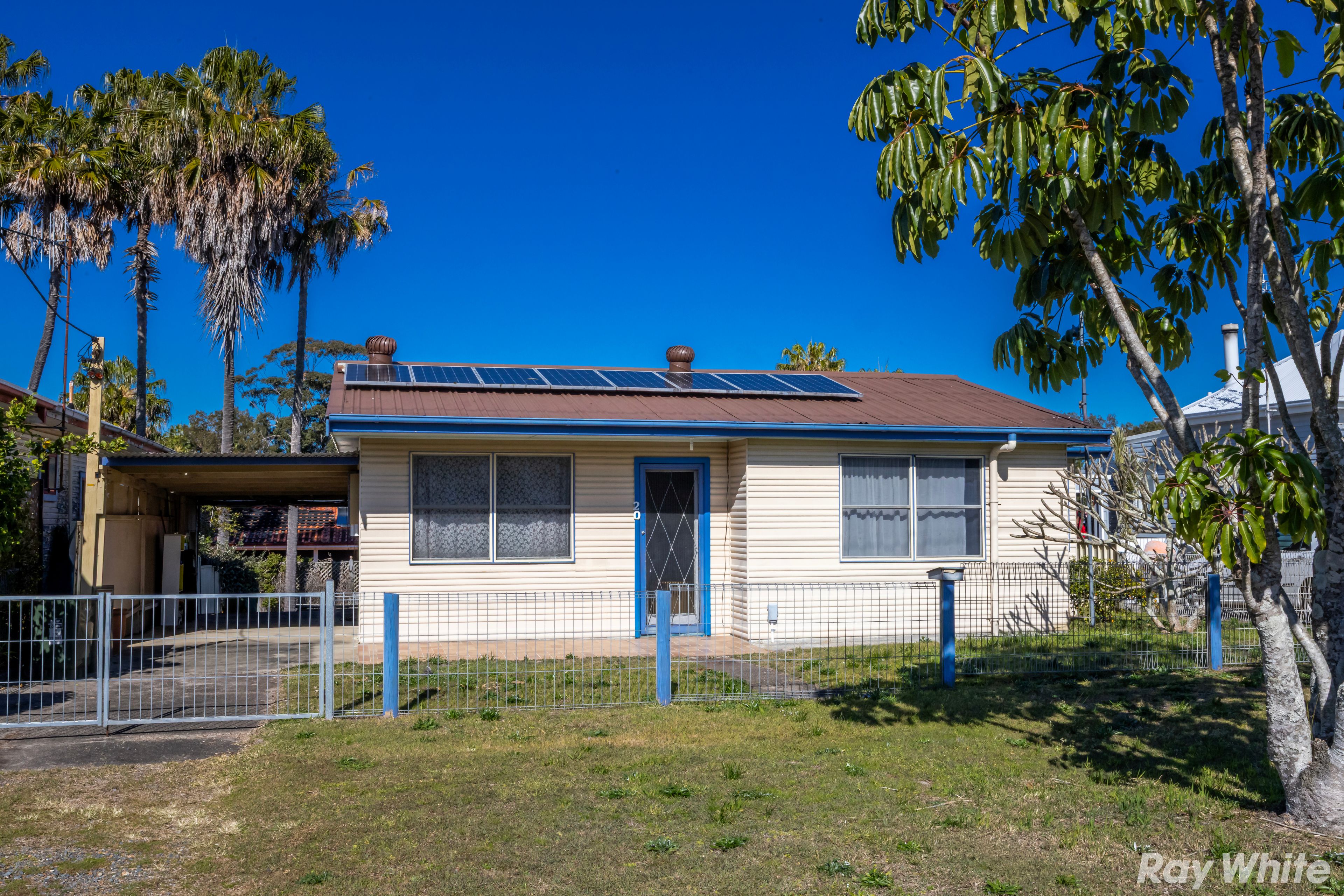20 South Street — photo from Ray White Forster Tuncurry