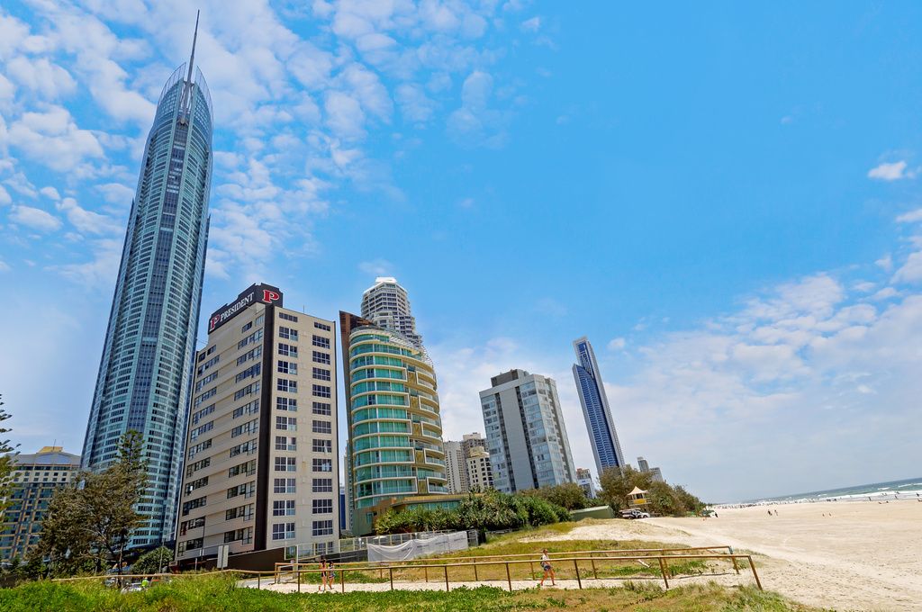 29 Northcliffe Terrace, Surfers Paradise QLD 4217