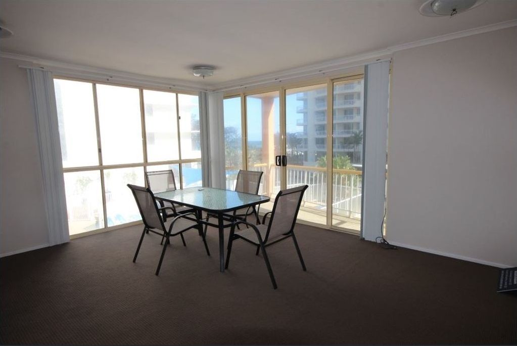1/3 View Avenue, Surfers Paradise, QLD 4217