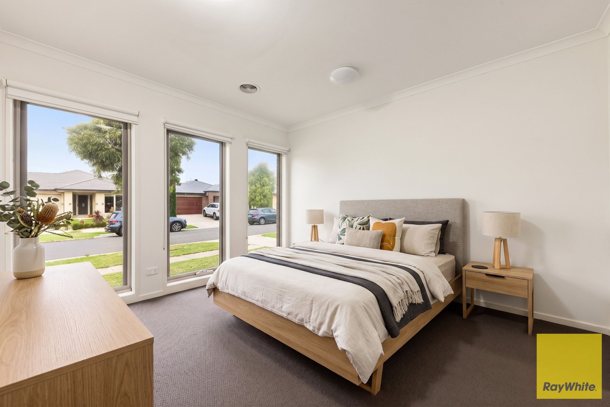 12 Sorrenberg Street — photo 7 of 12