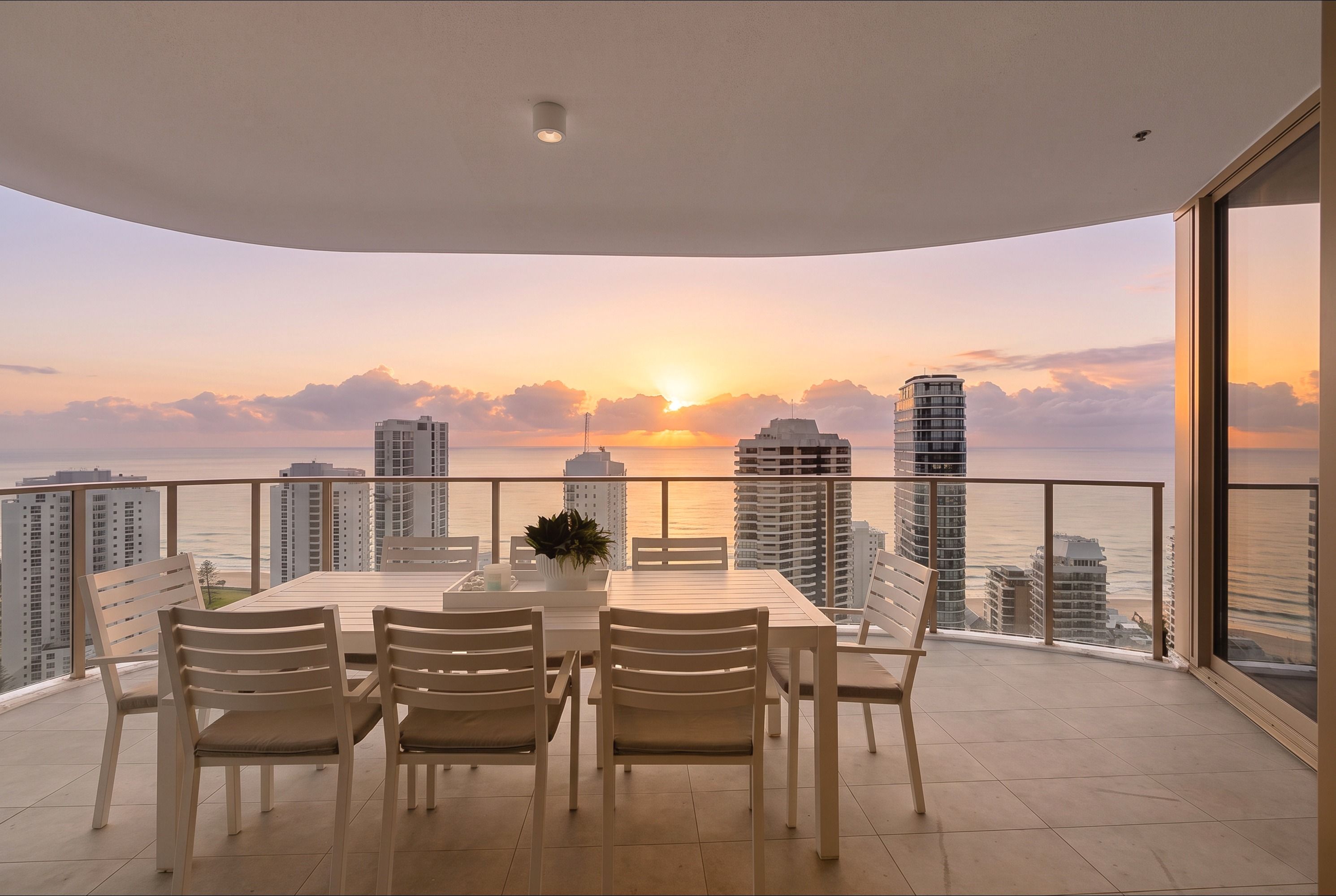 12602/11-23 Cronin Avenue — photo from Ray White Main Beach