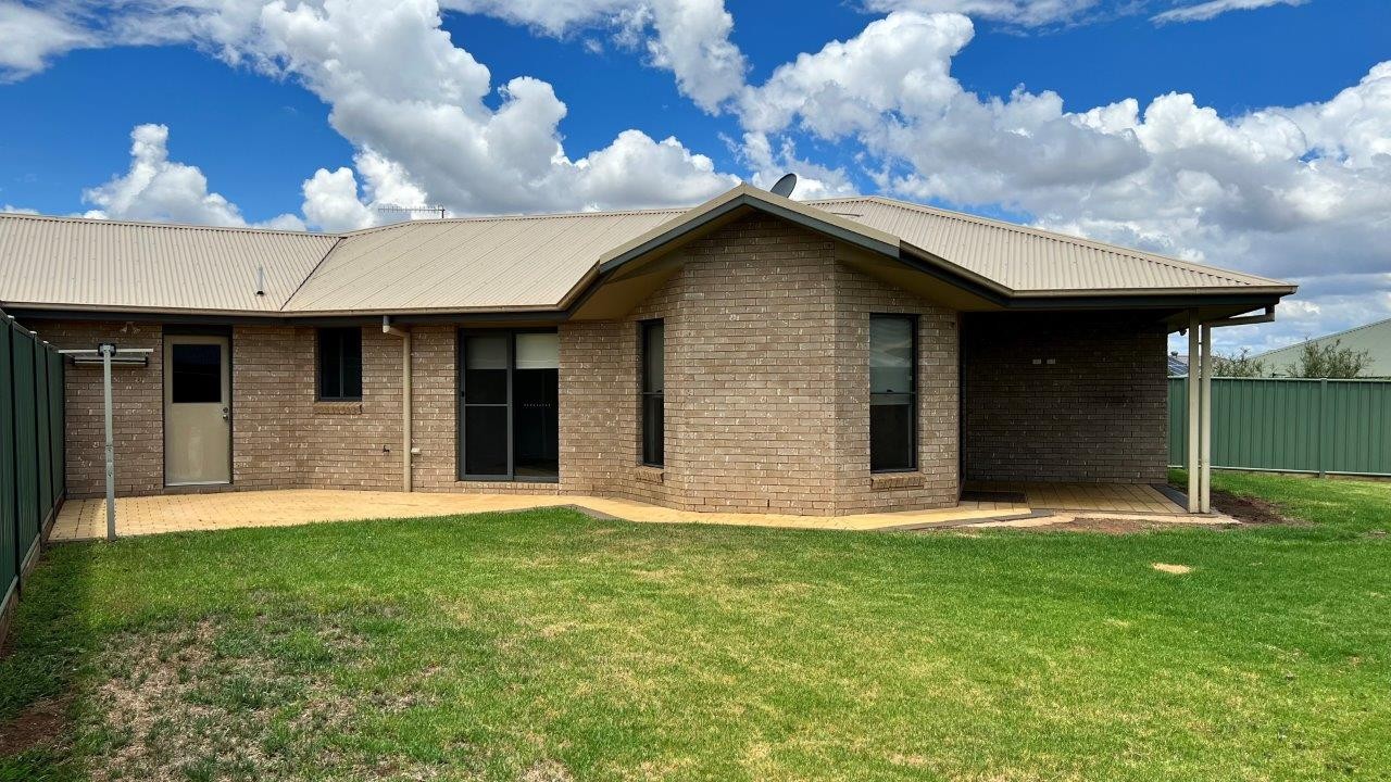 3B Tulip Court, Dubbo, NSW 2830