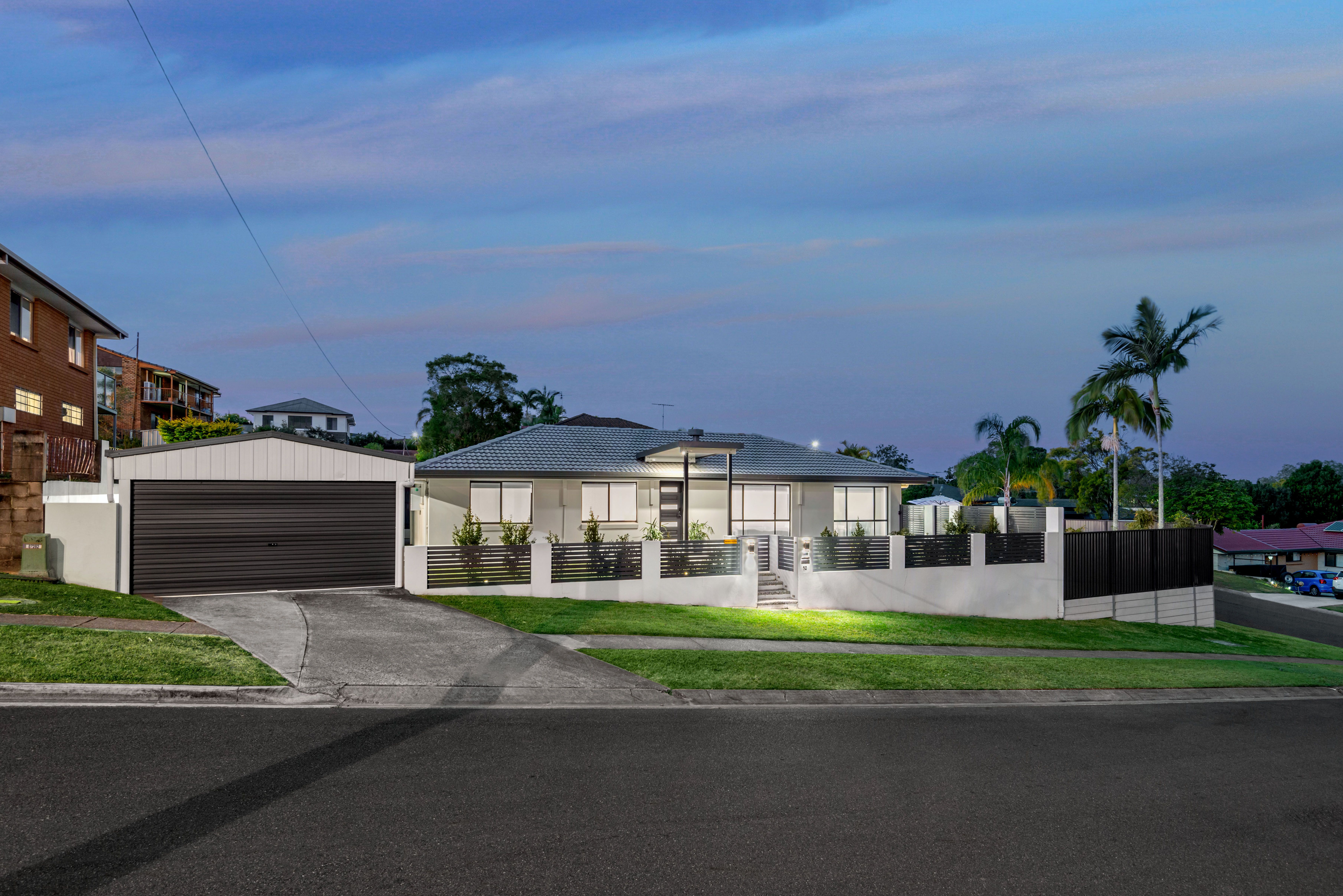 10 Billan Street, Carina, QLD 4152