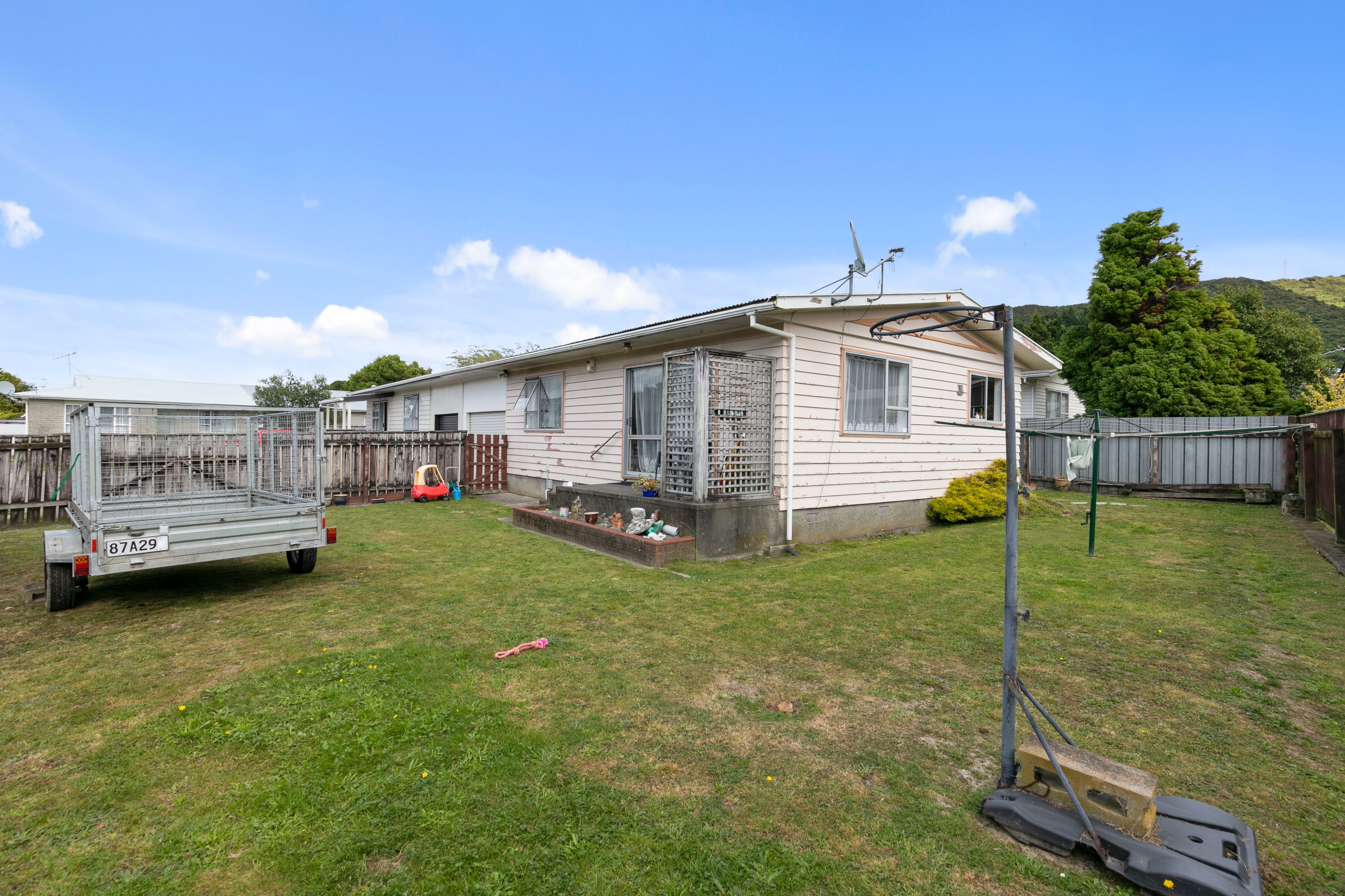 319A Wellington Road, Wainuiomata, Lower Hutt City