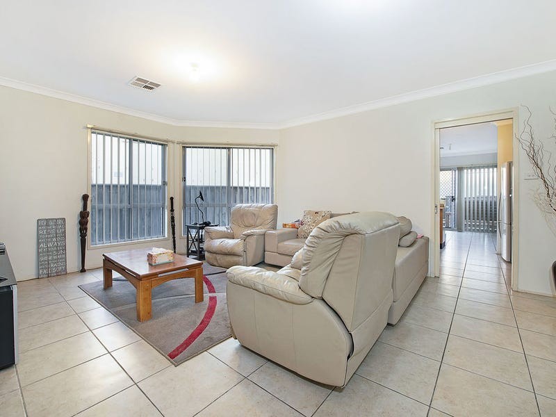 52 Knightsbridge Avenue, Glenwood, NSW 2768
