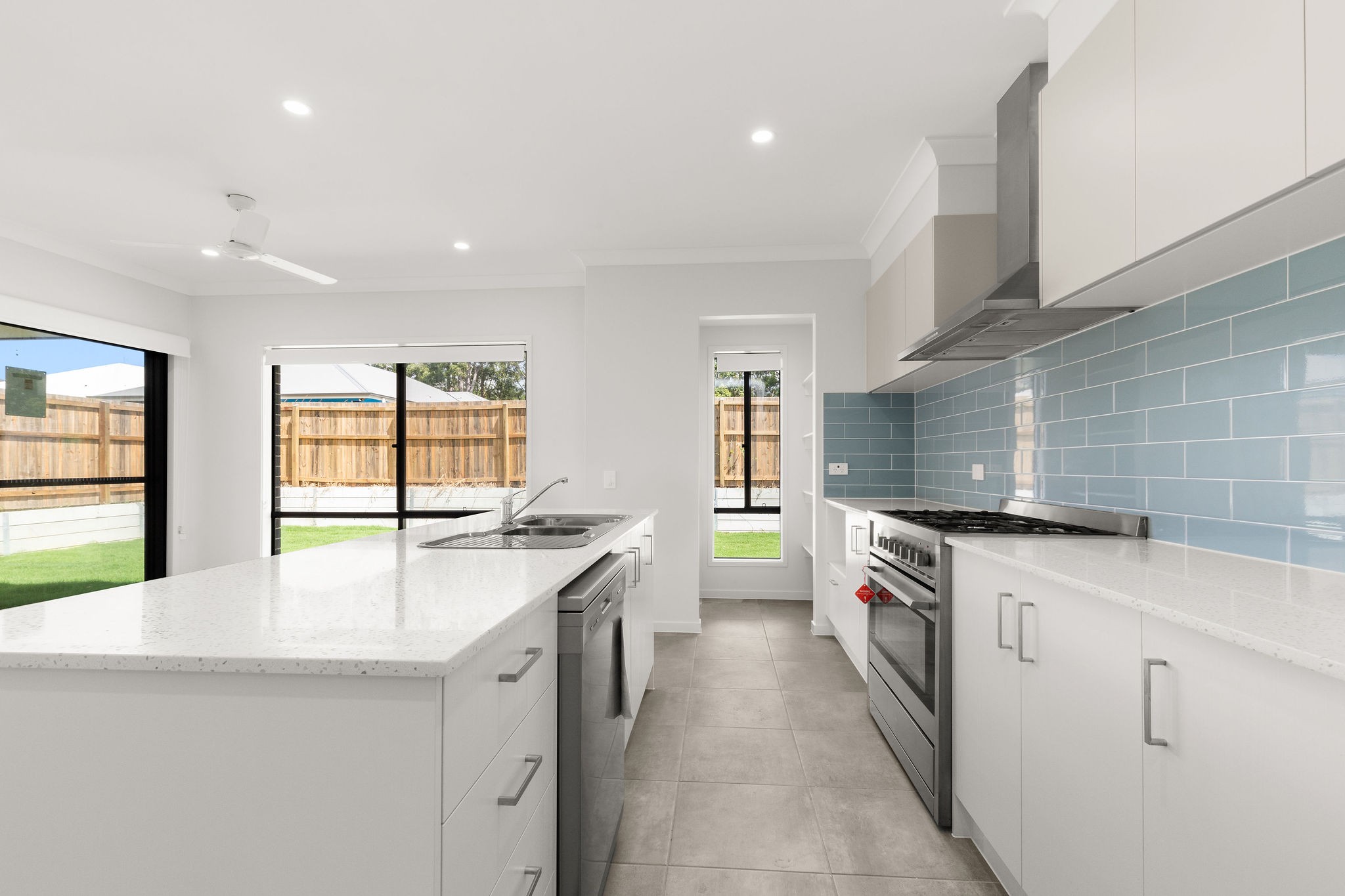 6 Flinders Street, D'aguilar, QLD 4514