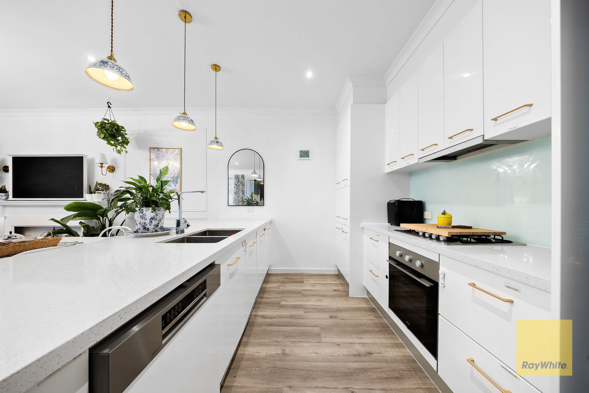 82 Signature Boulevard — photo 11 of 30