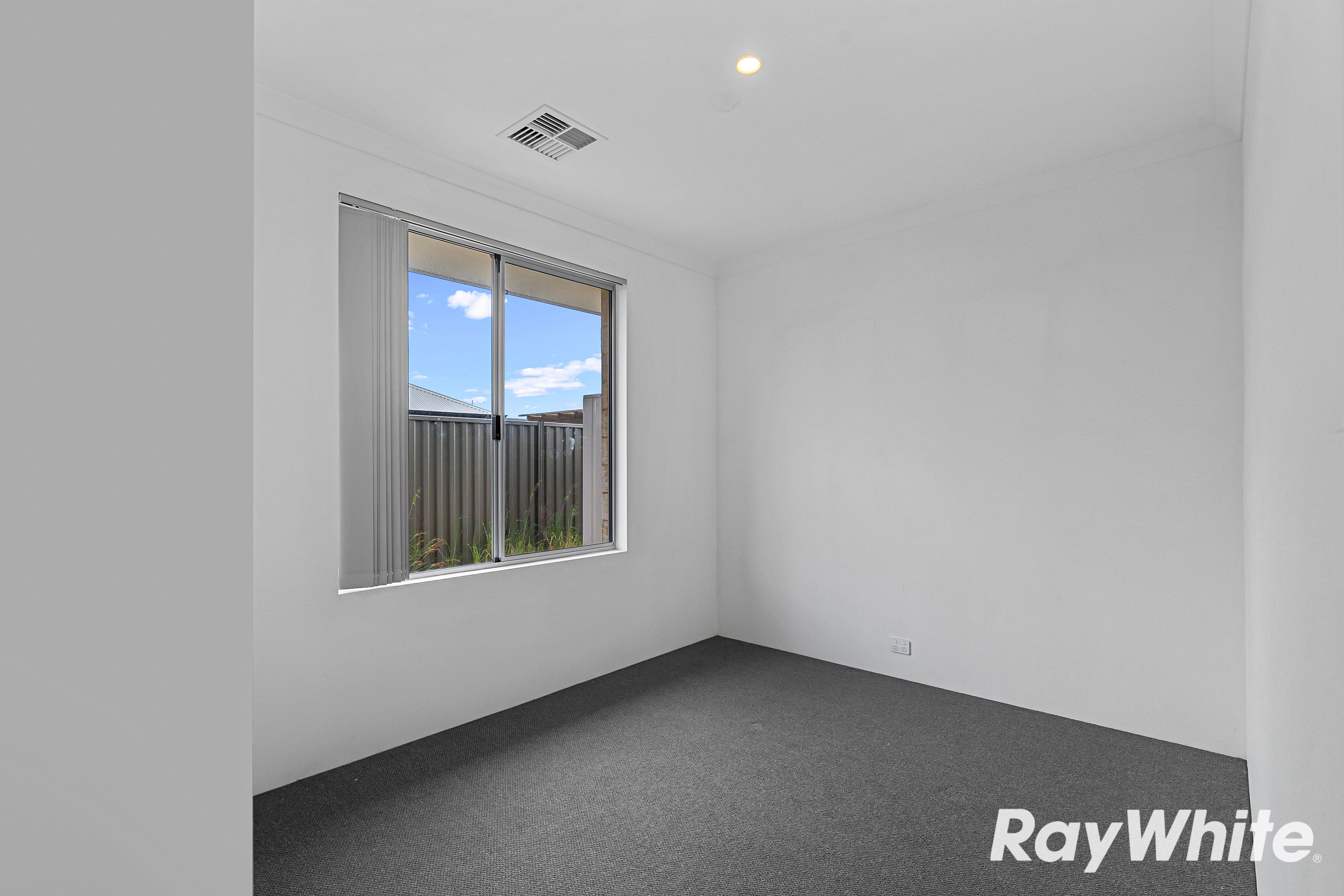 11 Goldwyer Way — photo 11 of 18