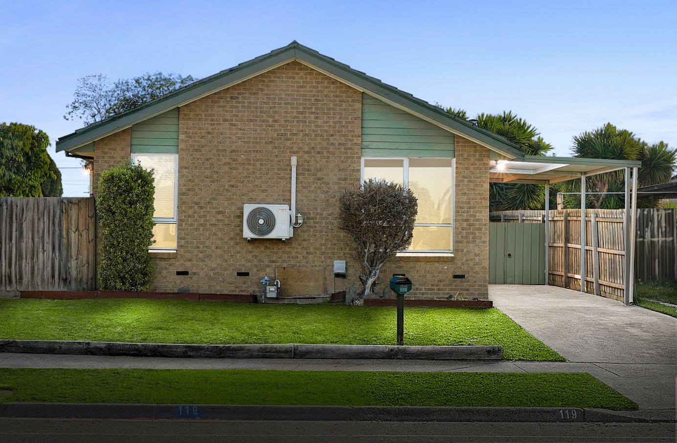 119 Cambridge Crescent — photo from Ray White Werribee