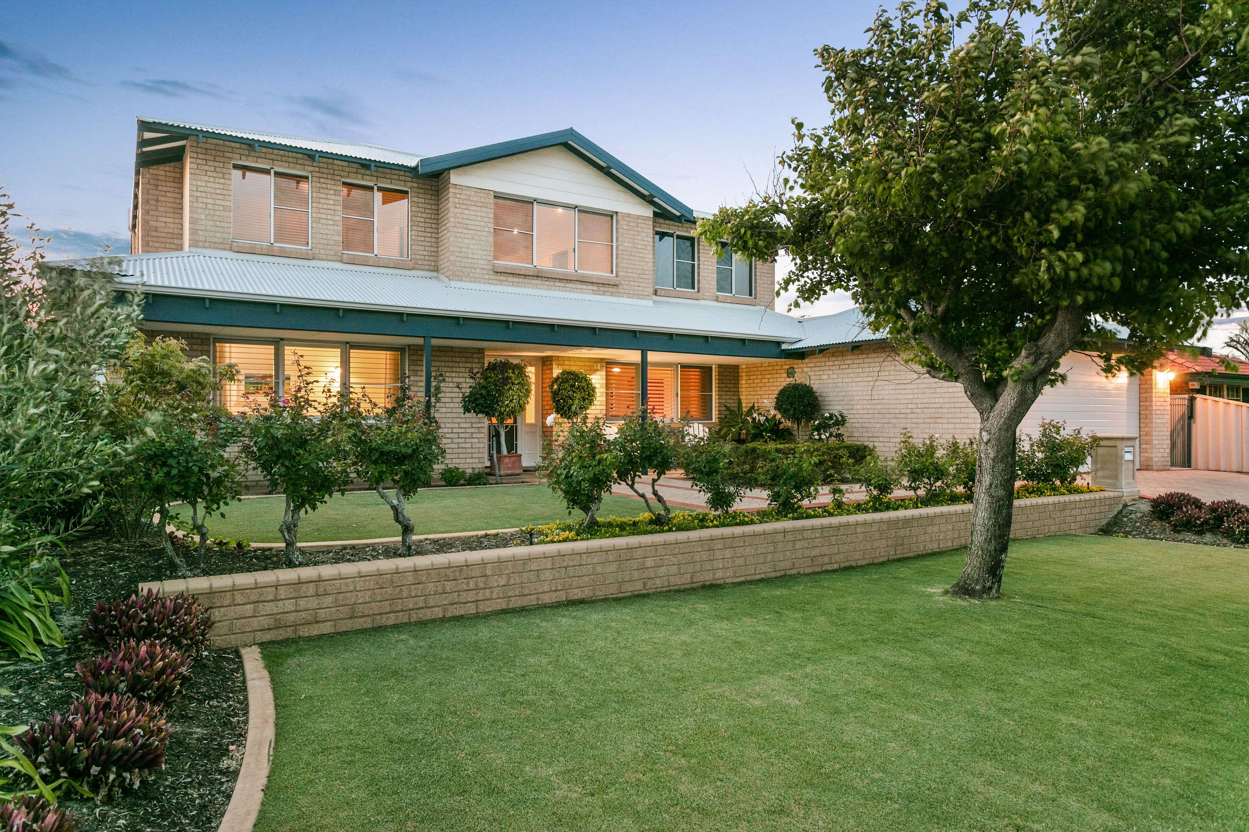 11 Anaconda Place, Sorrento, WA 6020