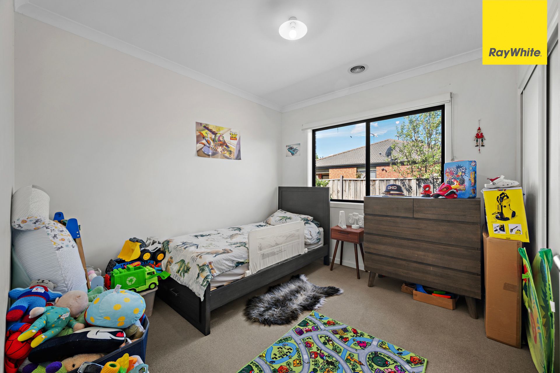 2 Bunda Place — photo 10 of 21