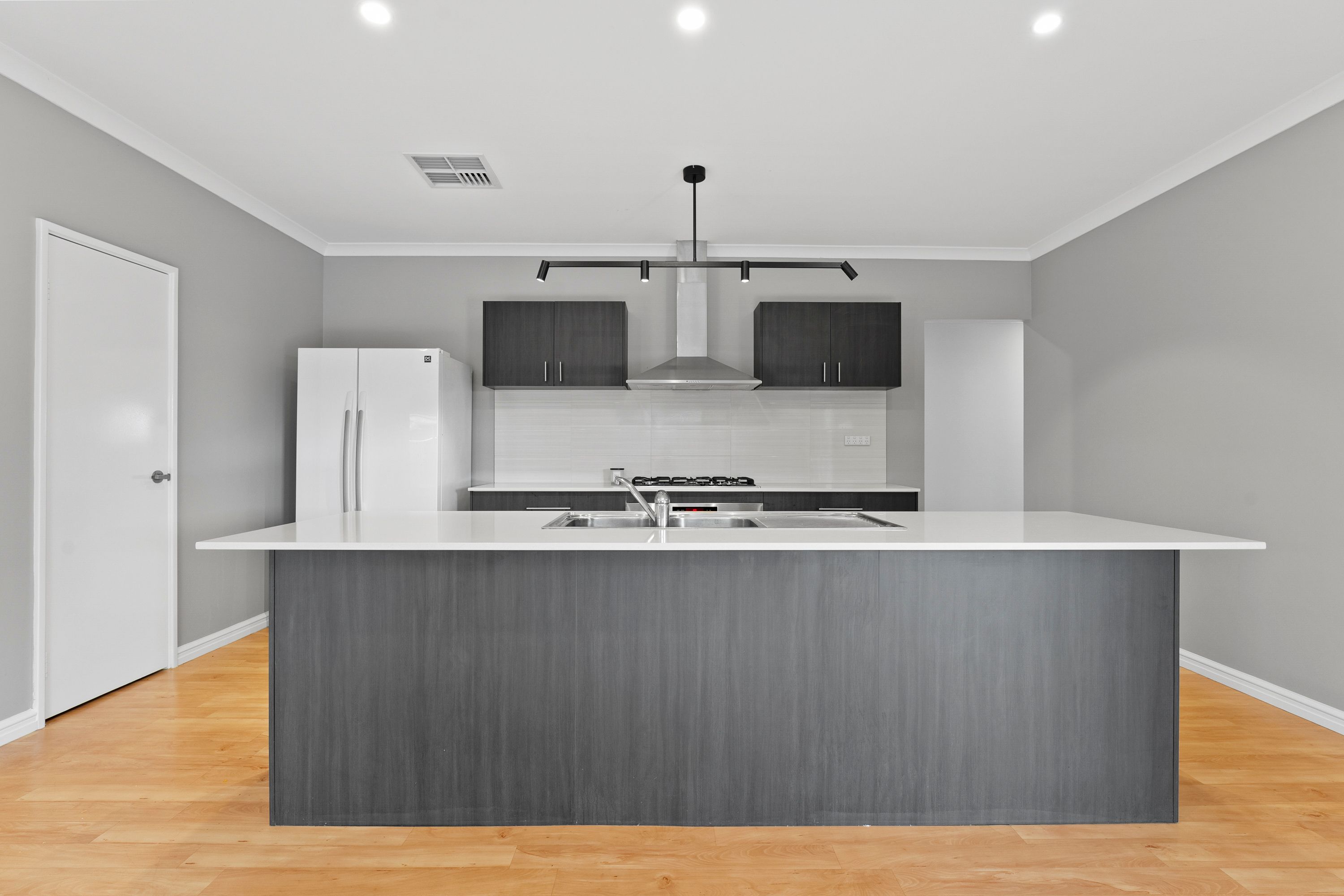 50 Camelot Street — photo 18 of 30